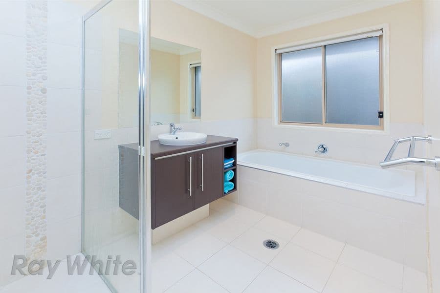 1 Coolibah Close, SPRINGFIELD LAKES QLD 4300, Springfield Lakes - Thumbnail 5
