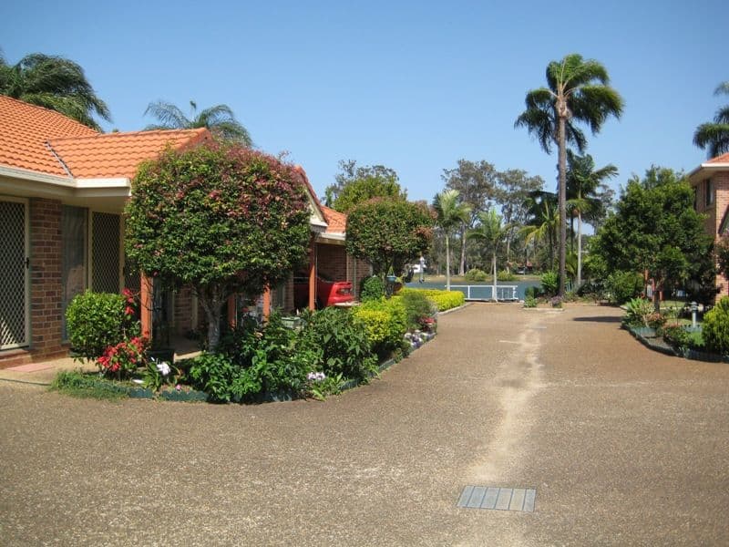 46 Guineas Creek Road, CURRUMBIN WATERS QLD 4223, Currumbin Waters - Thumbnail 3