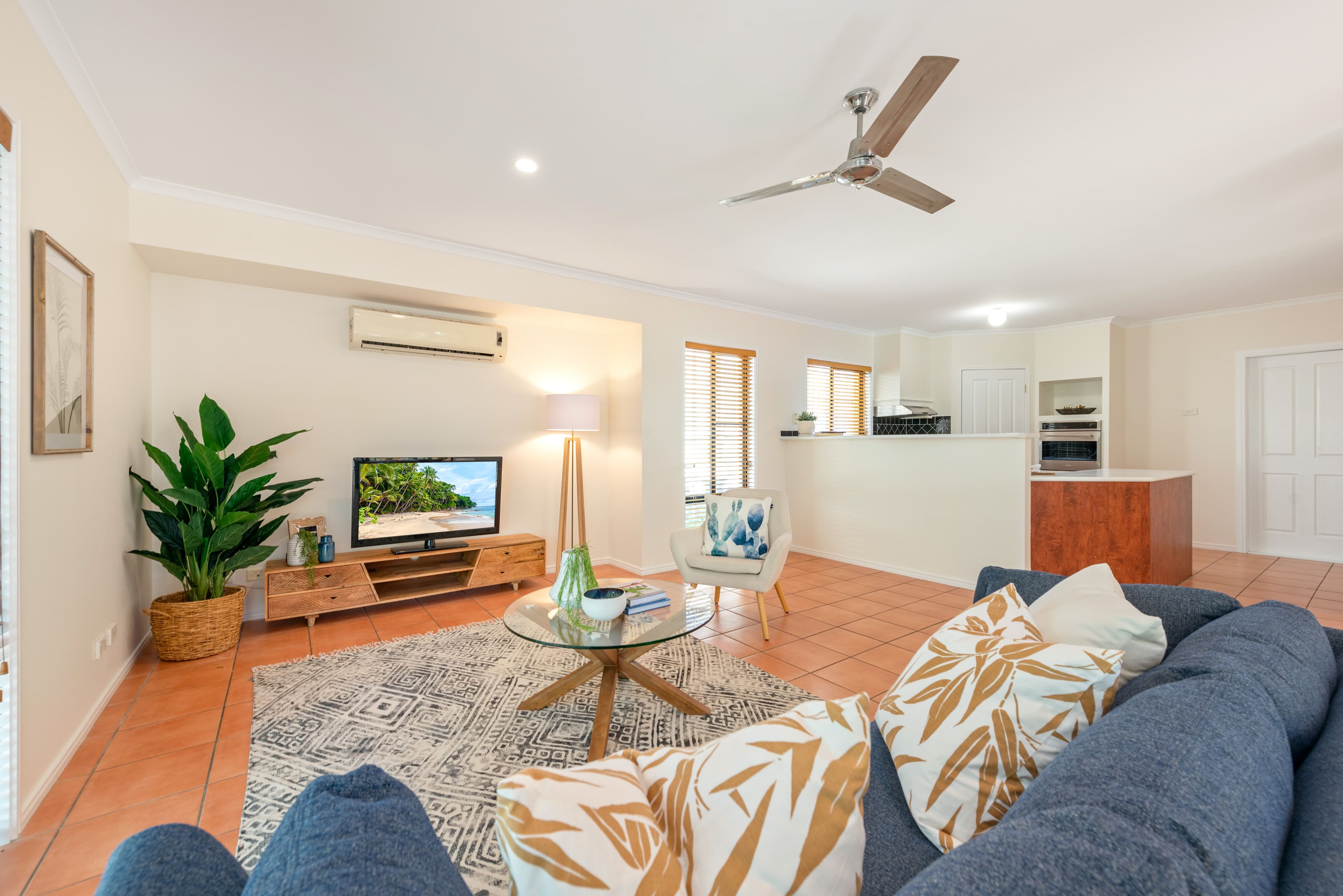 36 Rothschild Street, Eatons Hill QLD 4037, Eatons Hill - Thumbnail 2