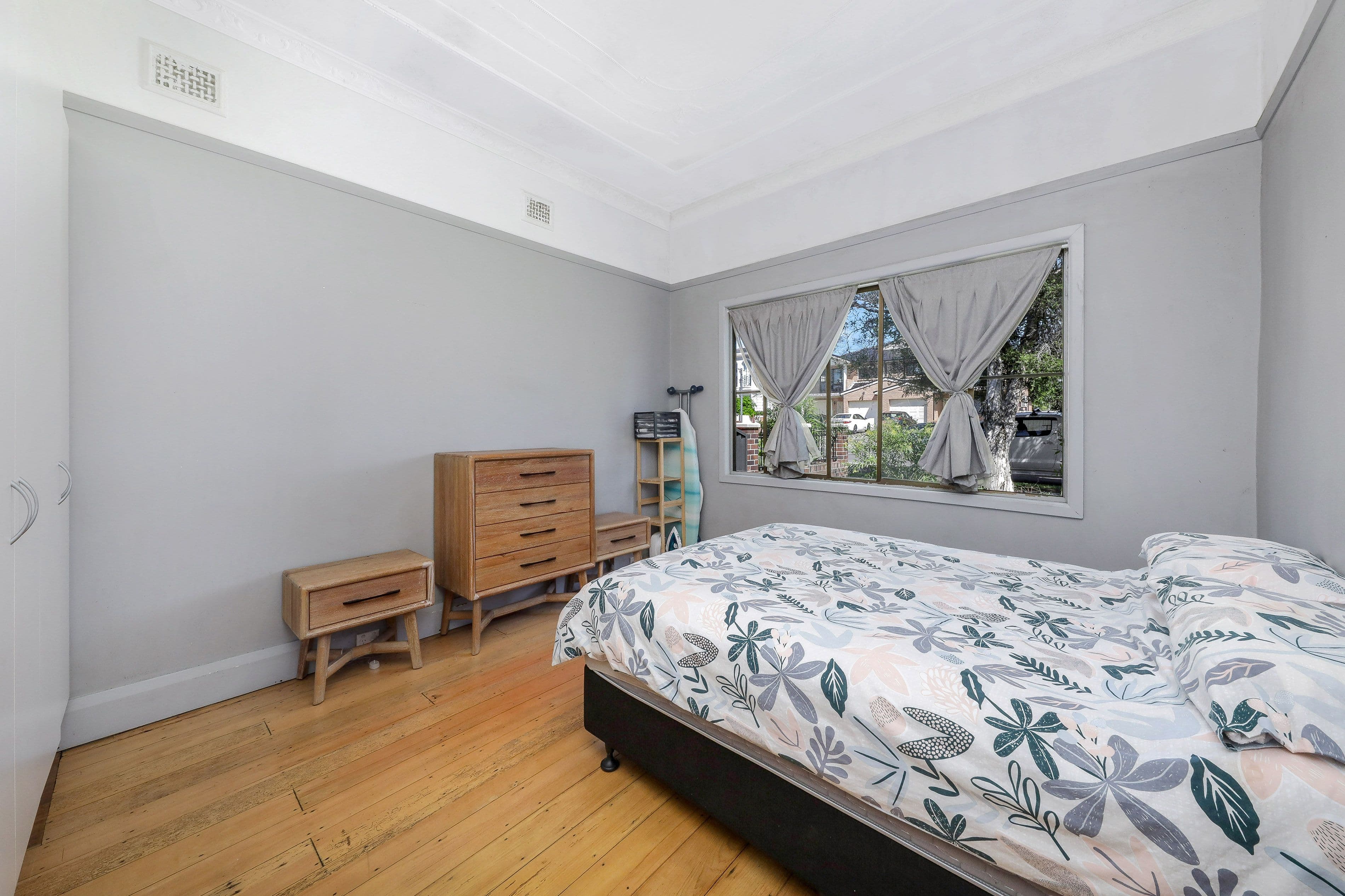 215 Noble Avenue, Greenacre NSW 2190, Greenacre - Thumbnail 5