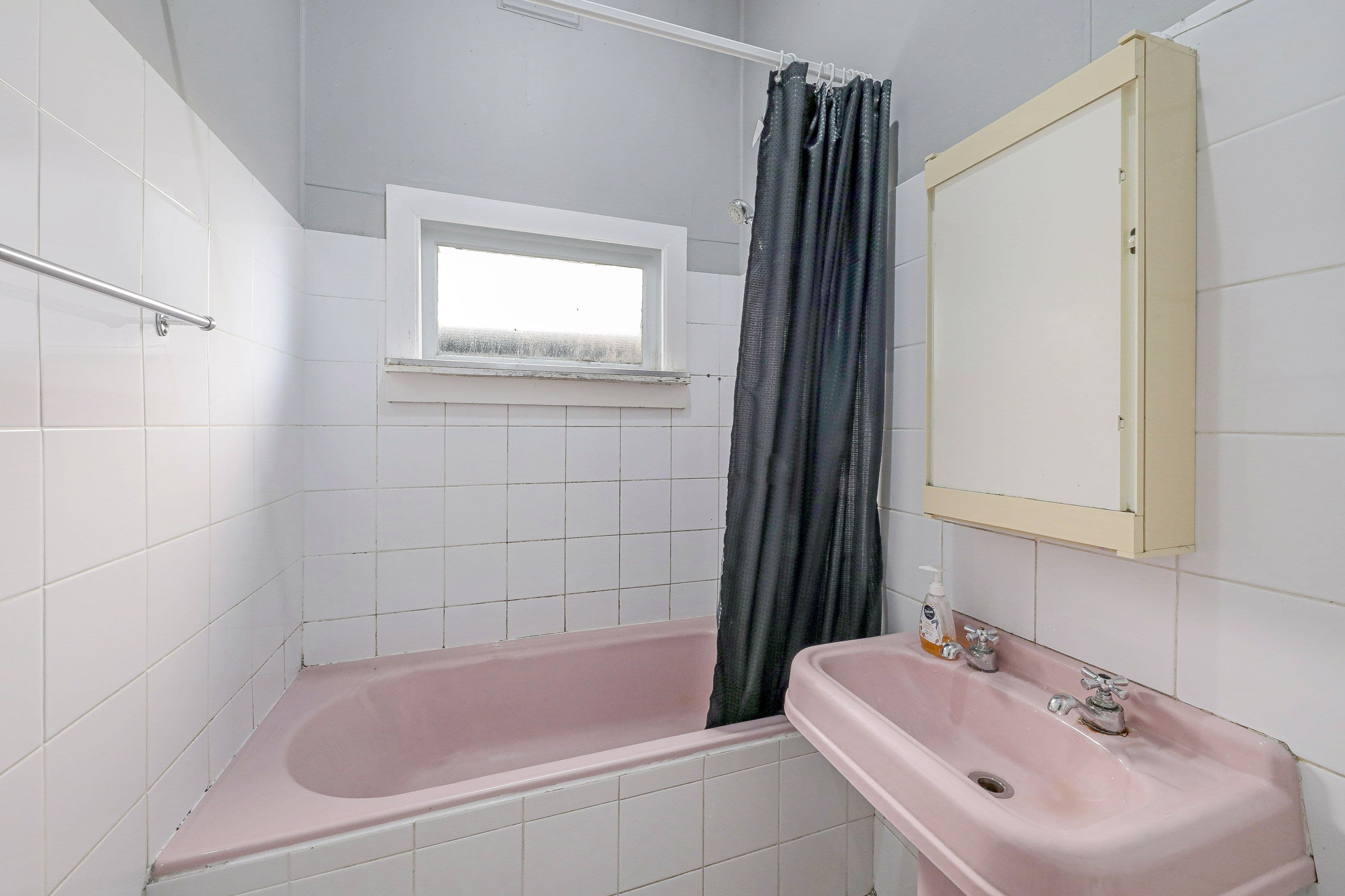 215 Noble Avenue, Greenacre NSW 2190, Greenacre - Thumbnail 6