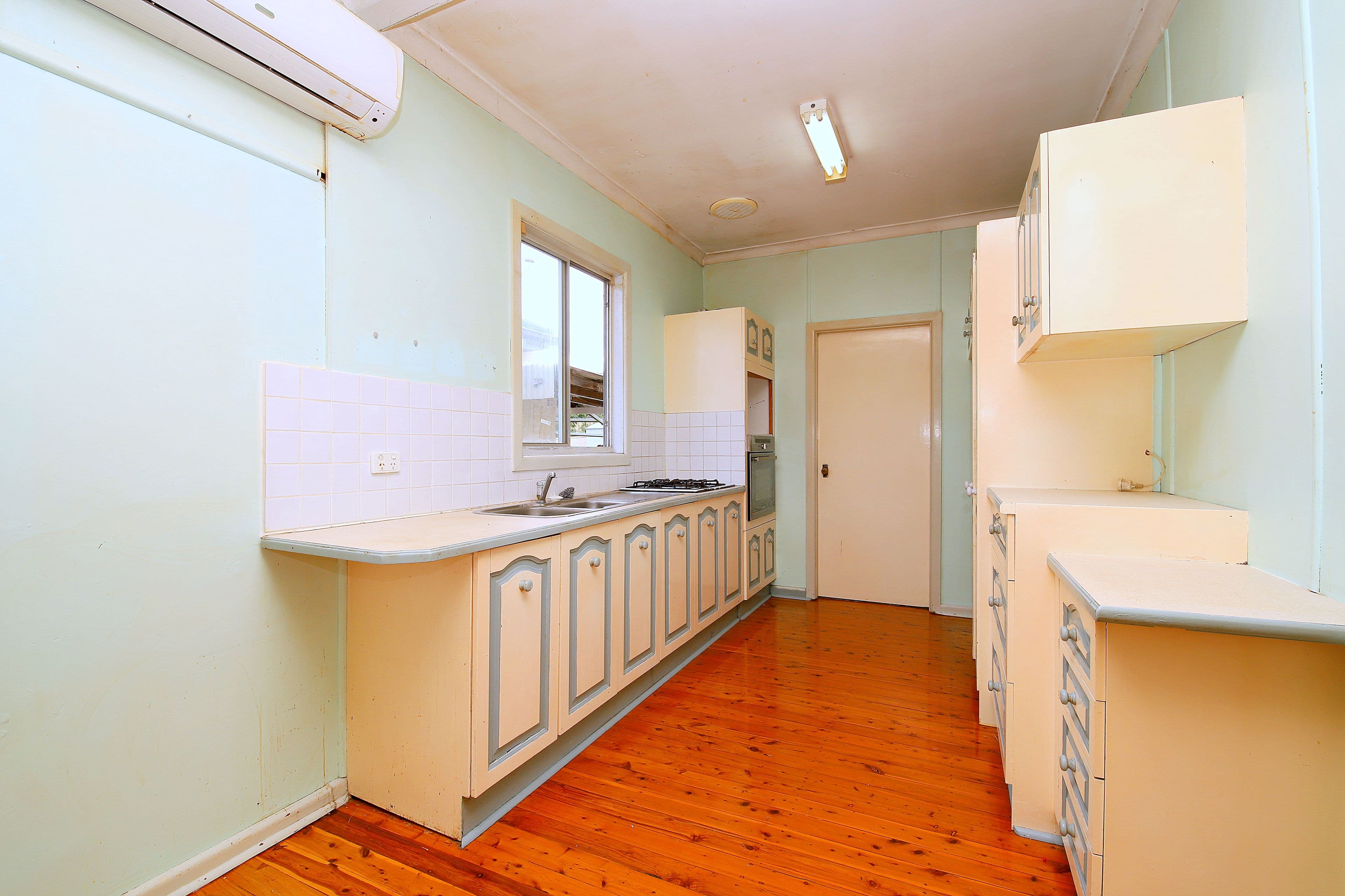 276 Noble Avenue, Greenacre NSW 2190, Greenacre - Thumbnail 3