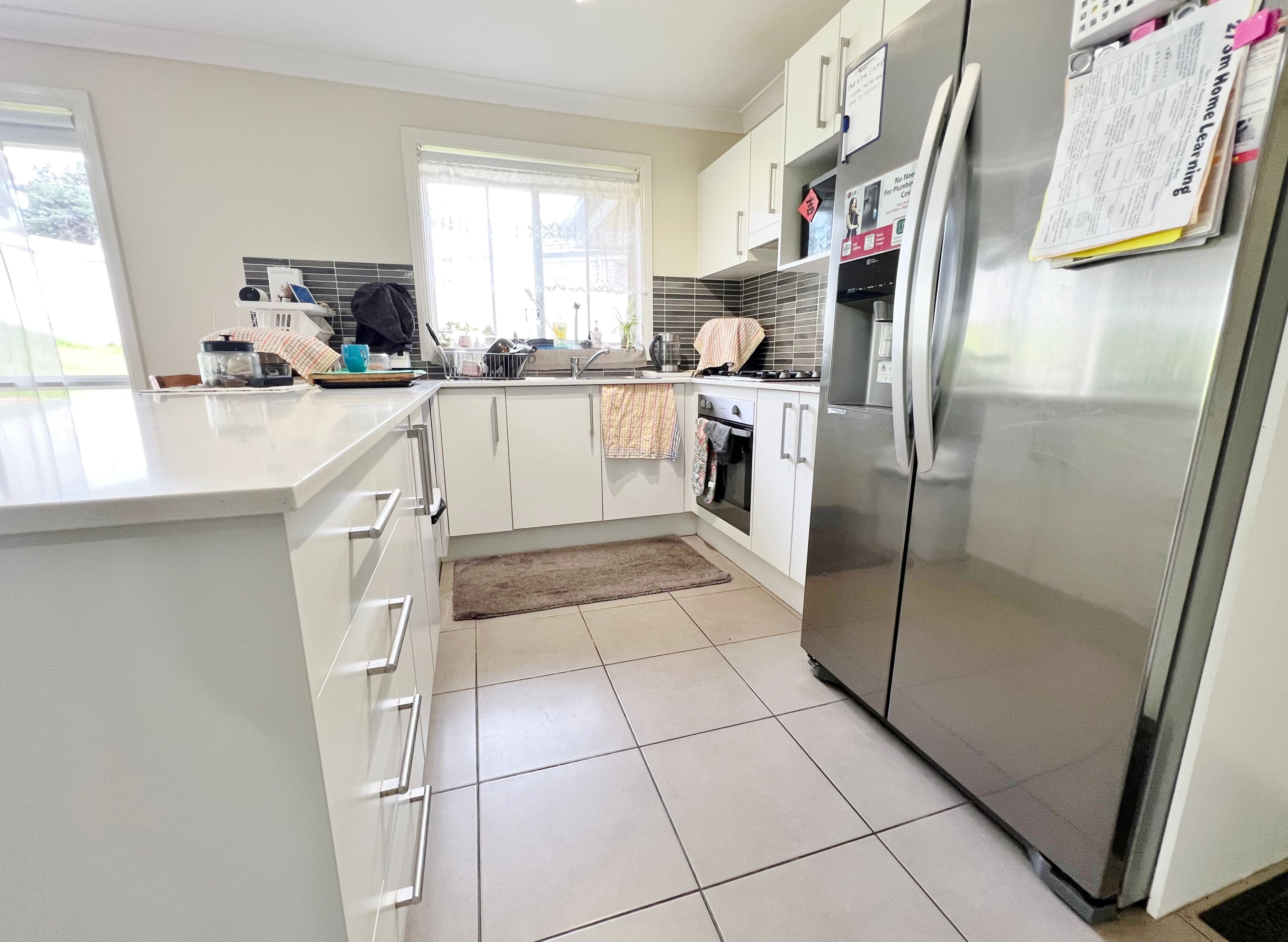 8 Henry Place, Young NSW 2594, Young - Thumbnail 3
