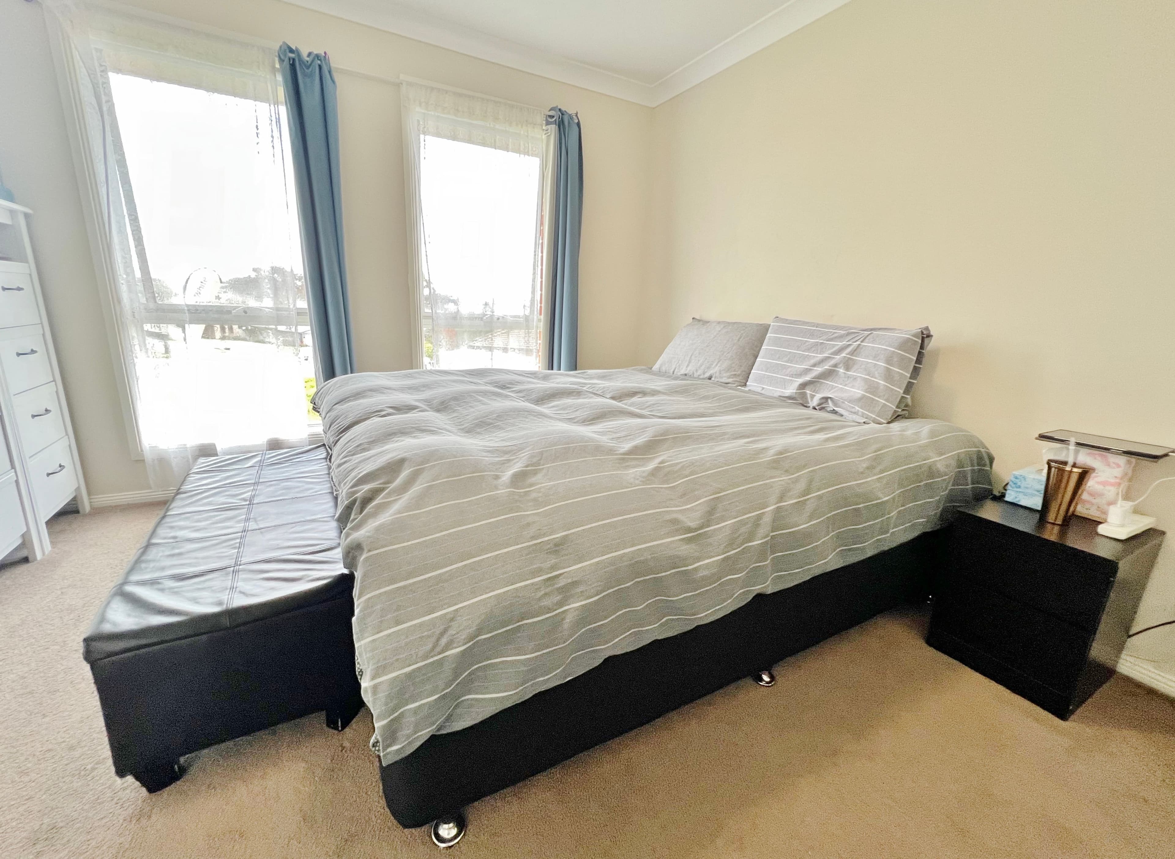 8 Henry Place, Young NSW 2594, Young - Thumbnail 8