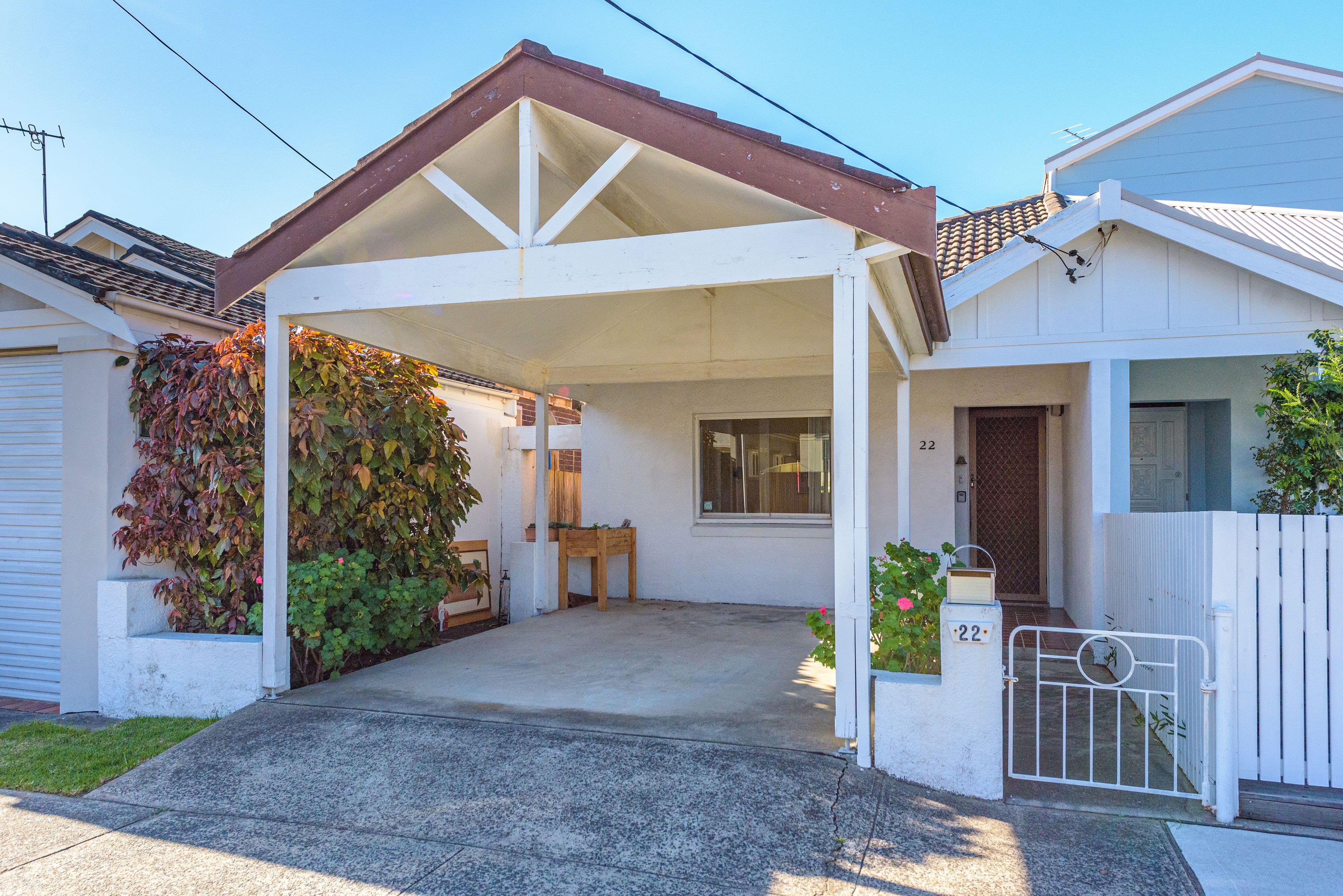 22 Plowman Street, North Bondi NSW 2026, North Bondi - Thumbnail 2