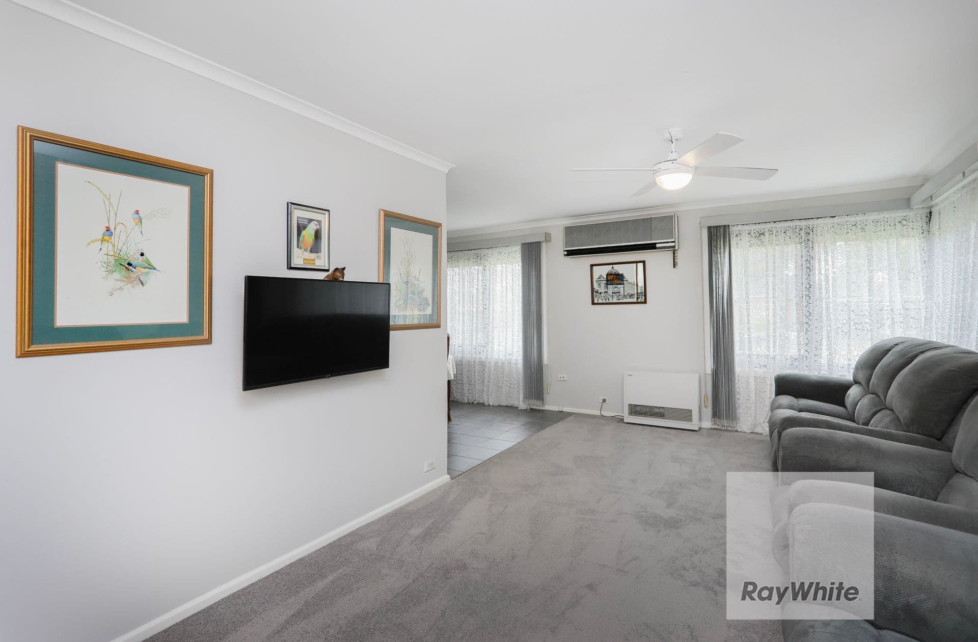 4 Duggan Place, Gladstone Park VIC 3043, Gladstone Park - Thumbnail 4