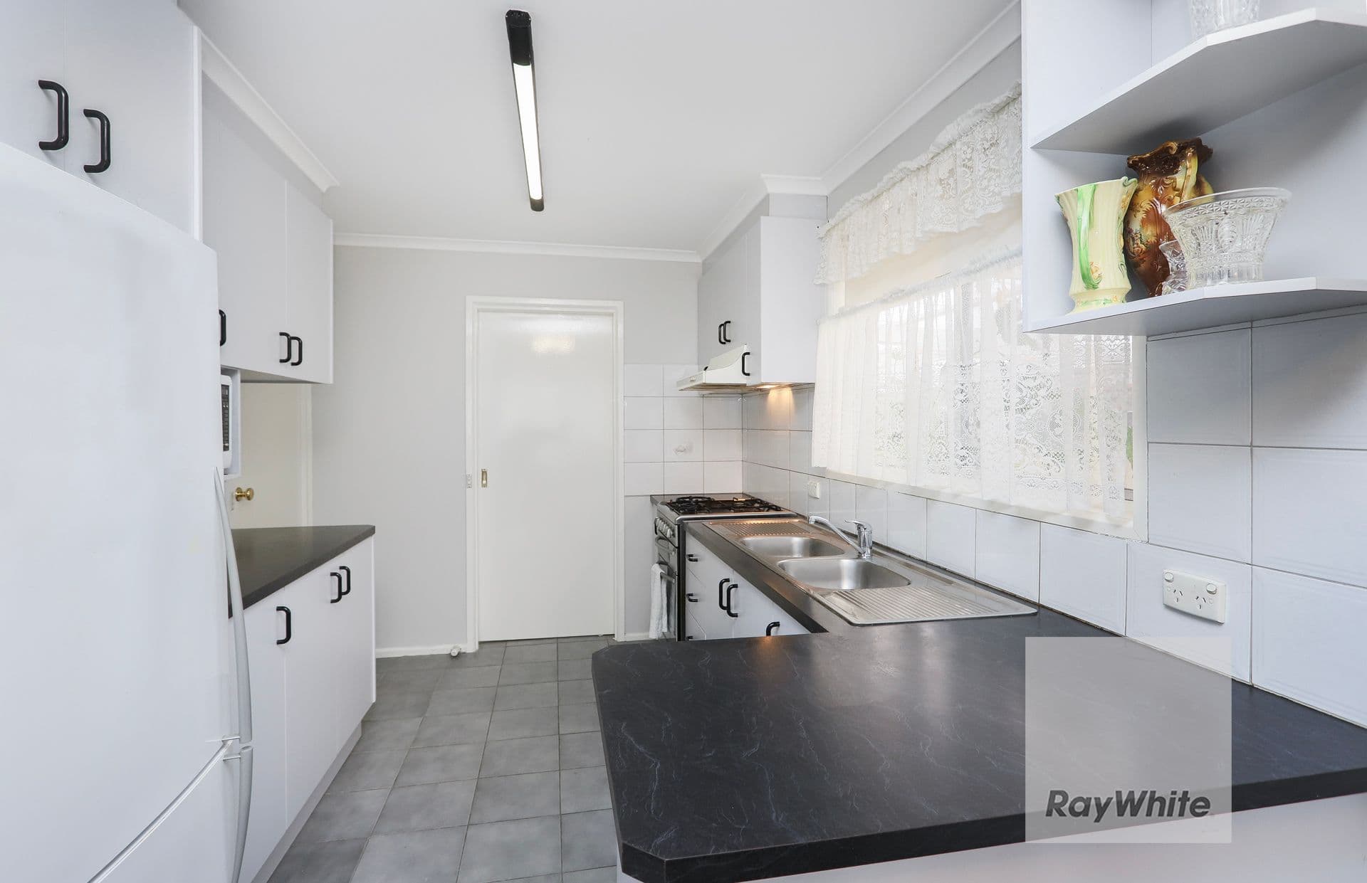 4 Duggan Place, Gladstone Park VIC 3043, Gladstone Park - Thumbnail 7