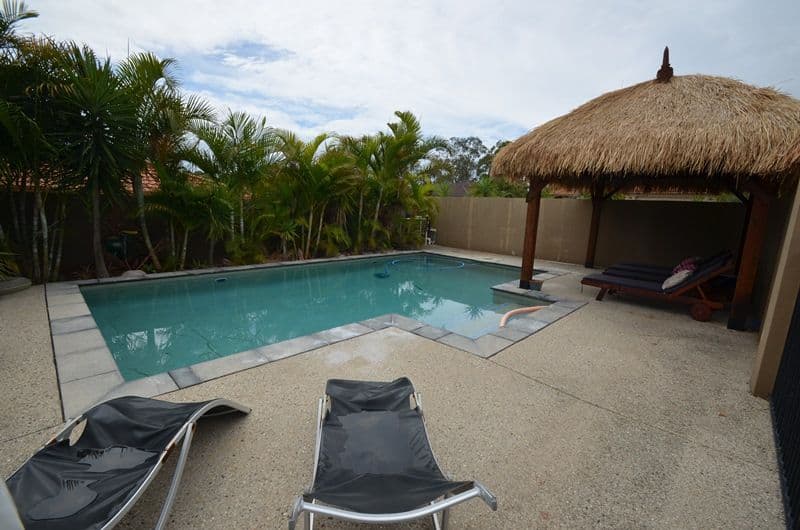1 Parnham Court, ARUNDEL QLD 4214, Arundel - Thumbnail 2
