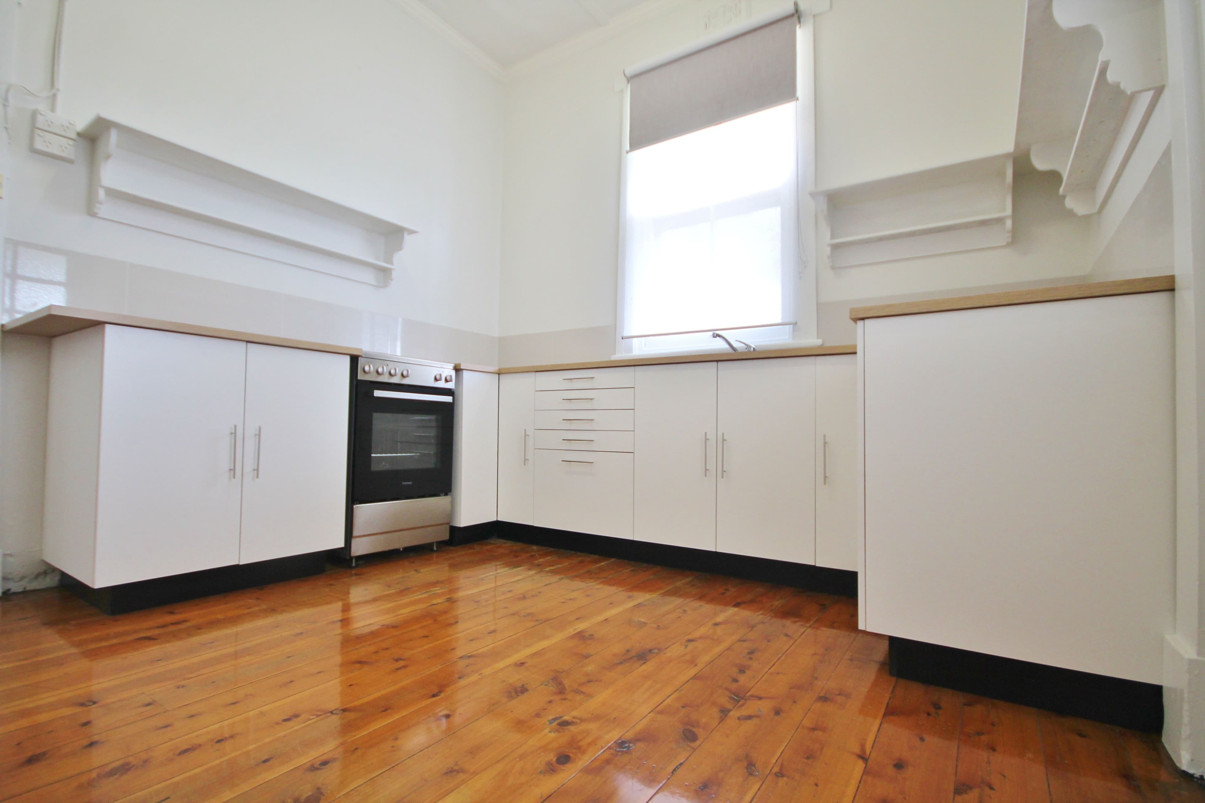 61 Currawong Street, Young - Thumbnail 5