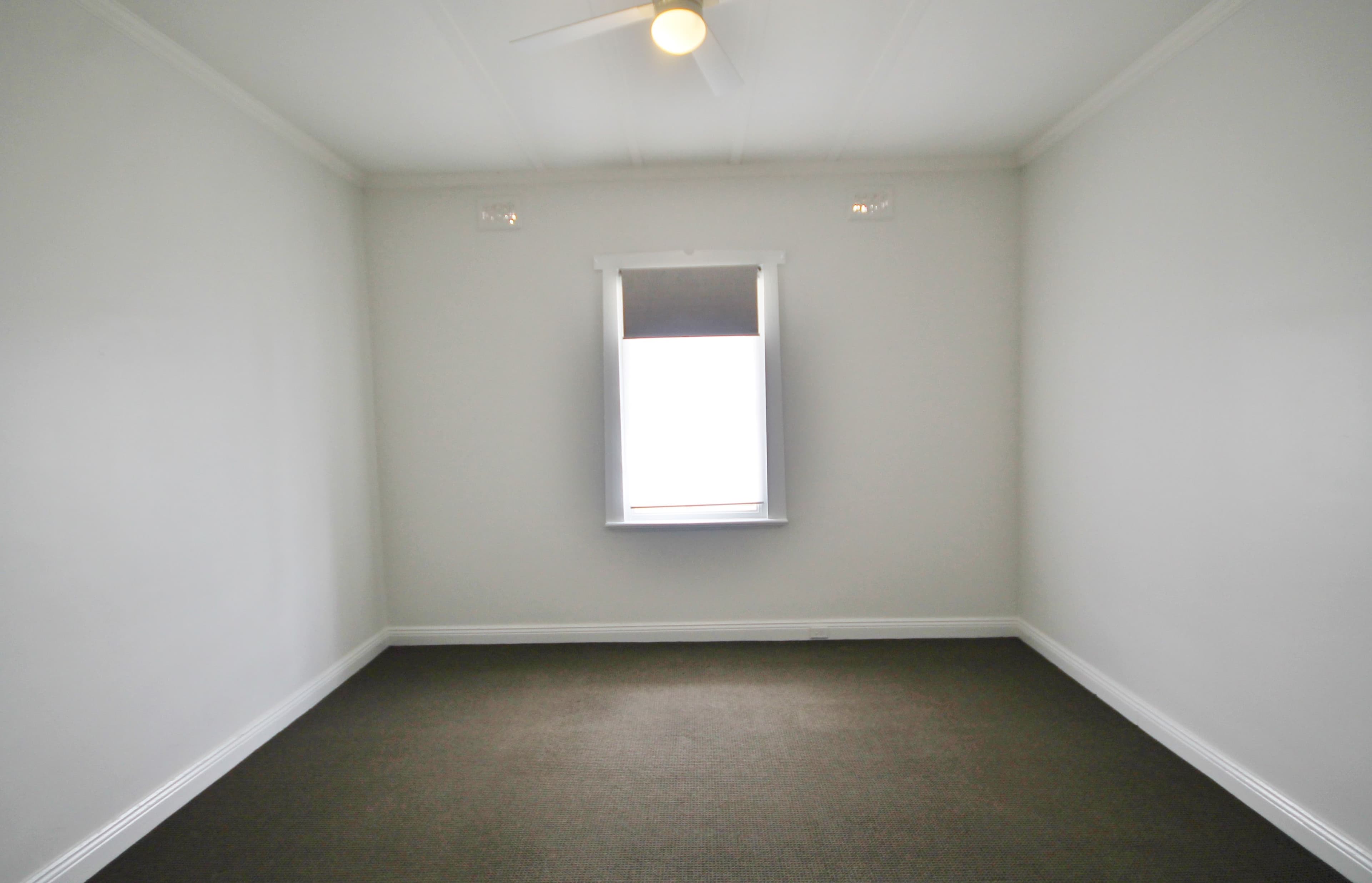 61 Currawong Street, Young - Thumbnail 6