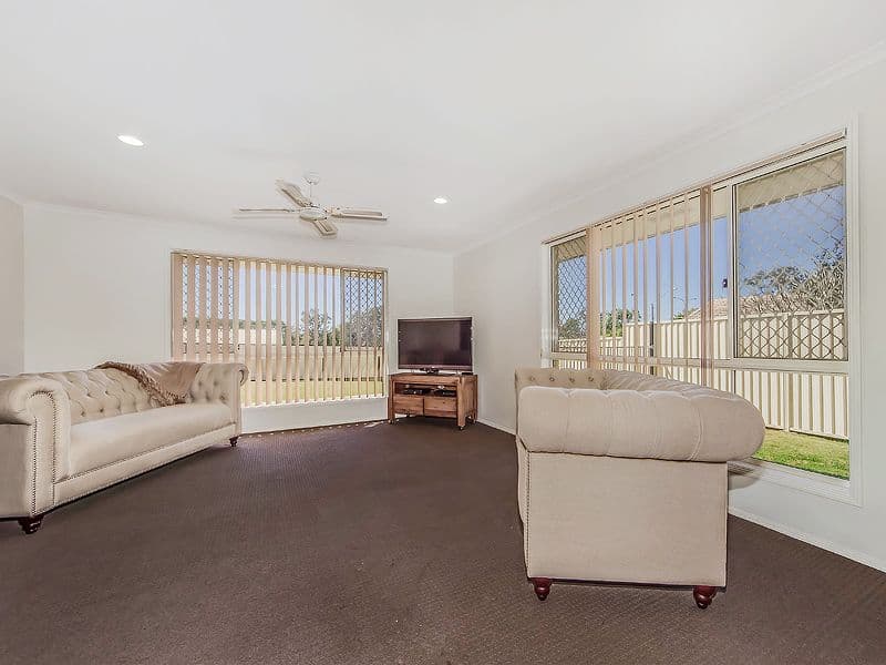 6 Jura Parade, MERRIMAC QLD 4226, Merrimac - Thumbnail 4