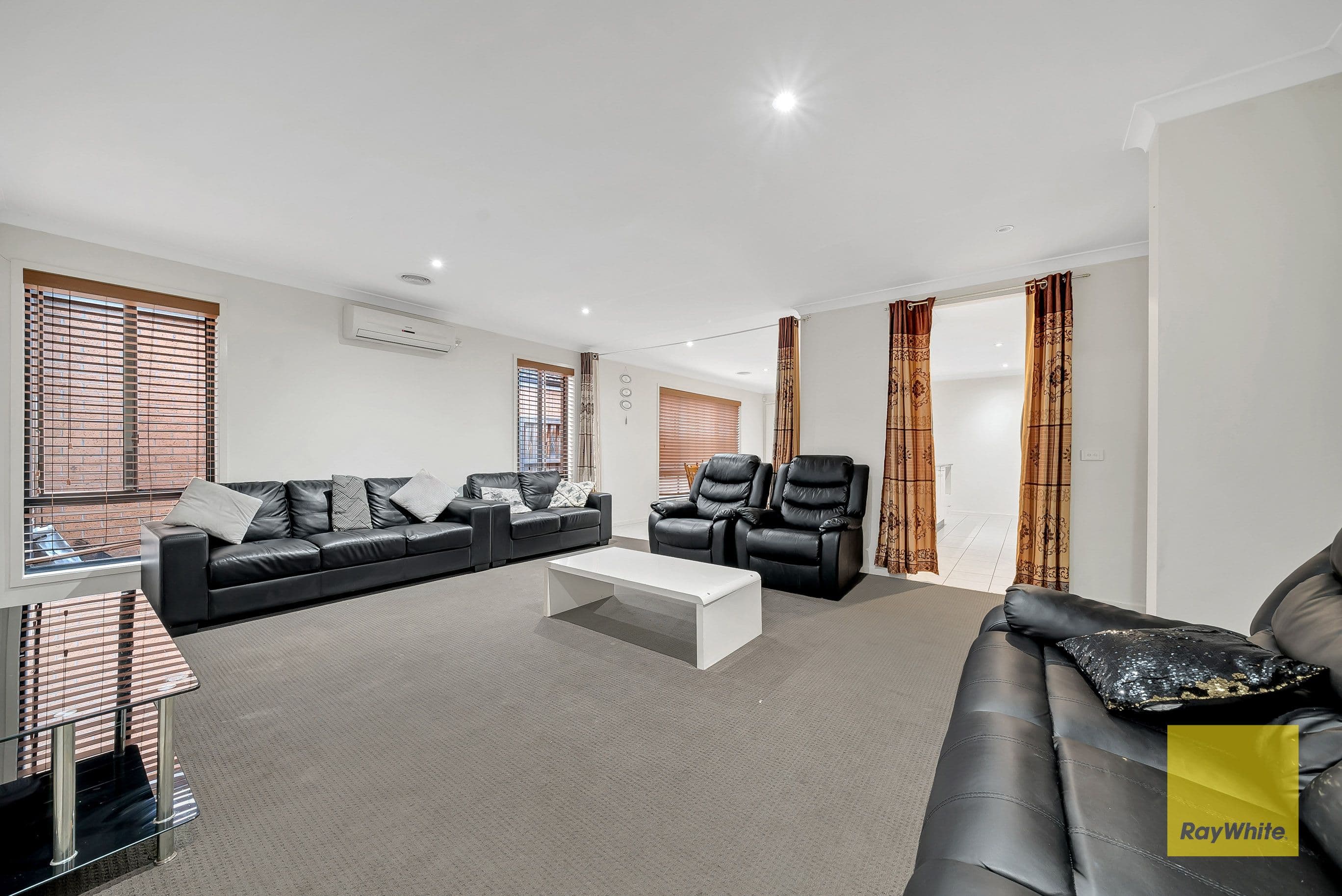 6 SINCLAIR Crescent, Tarneit VIC 3029, Tarneit - Thumbnail 4