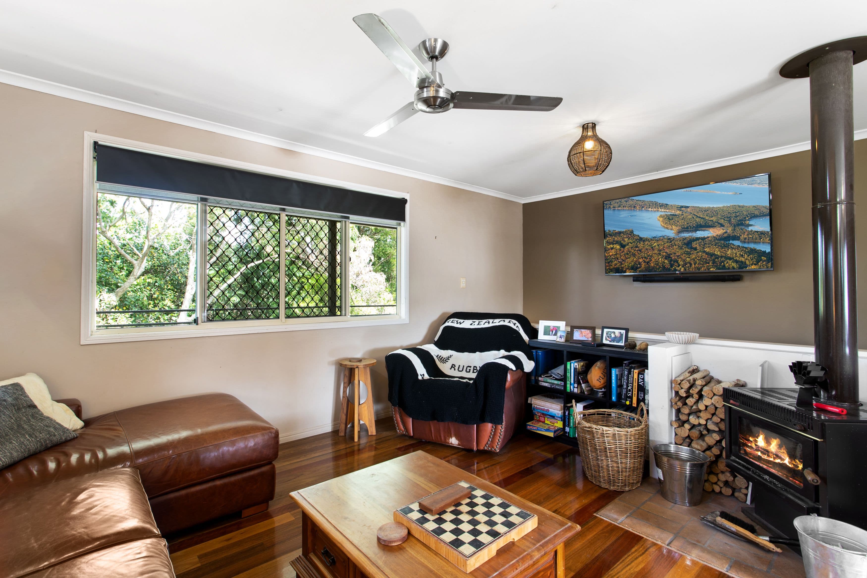 6 Emily Court, Deception Bay QLD 4508, Deception Bay - Thumbnail 2