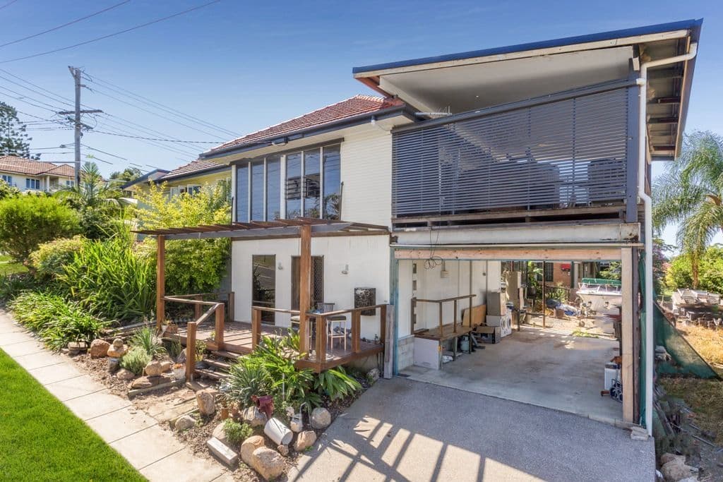 10 Wilgarning Street, Stafford Heights QLD 4053, Stafford - Thumbnail 2