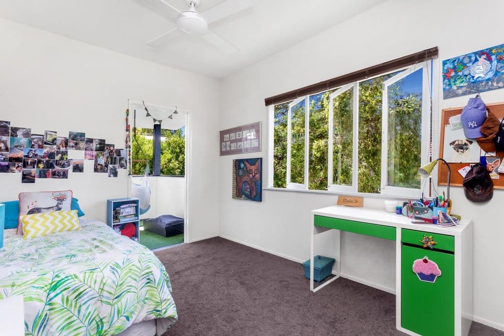 10 Wilgarning Street, Stafford Heights QLD 4053, Stafford - Thumbnail 7