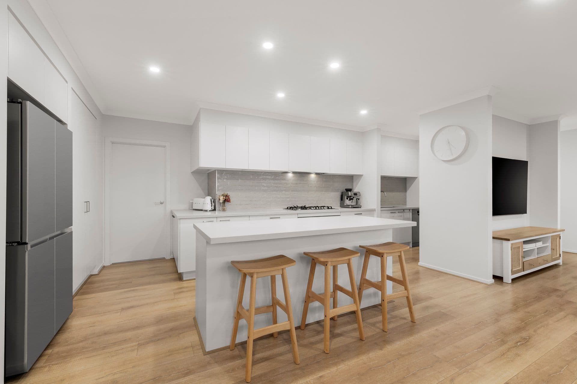 12 Nankeen Loop, Beveridge VIC 3753, Beveridge - Thumbnail 2