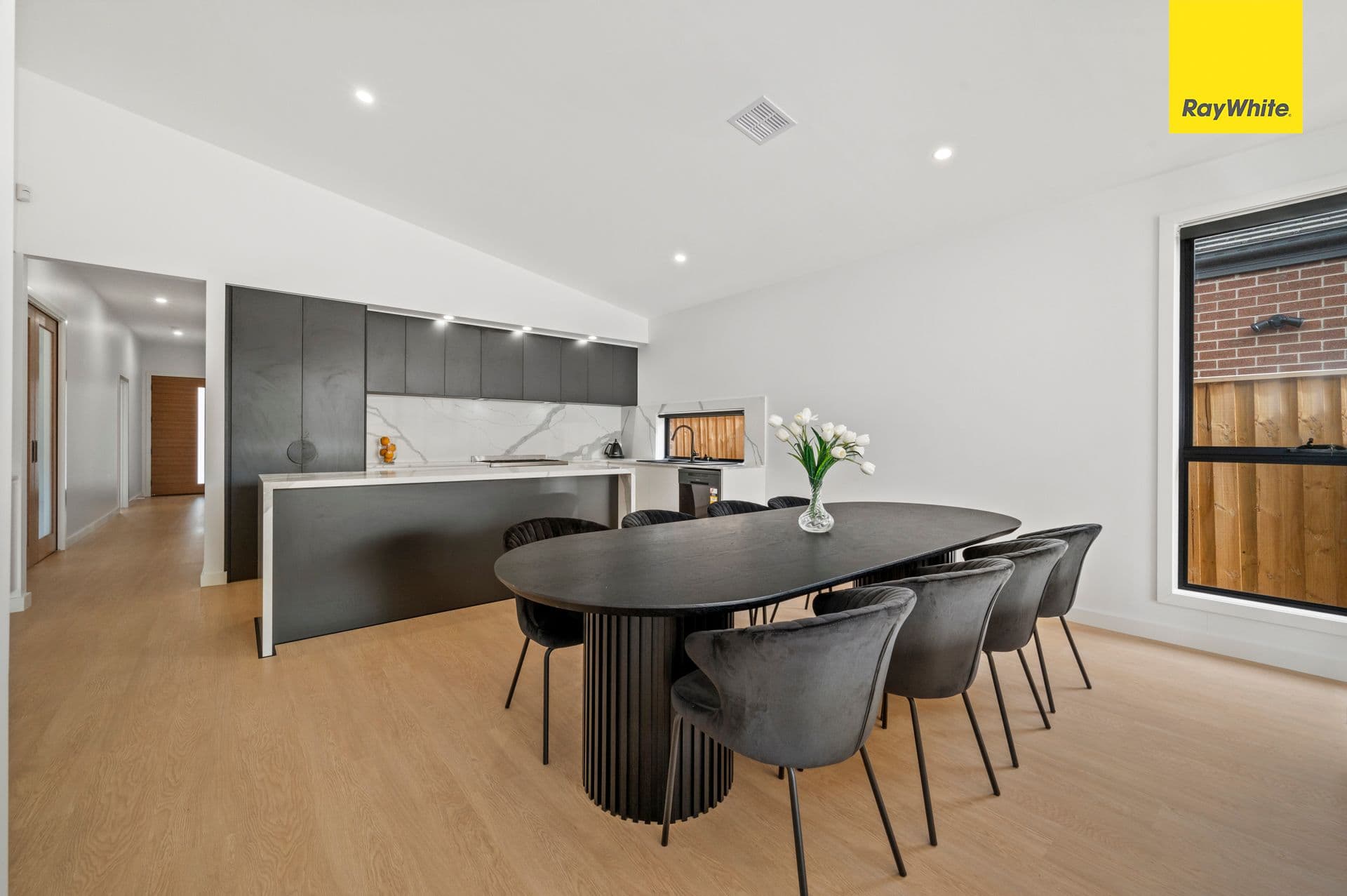 32 Vel Street, DEANSIDE VIC 3336, Deanside - Thumbnail 3