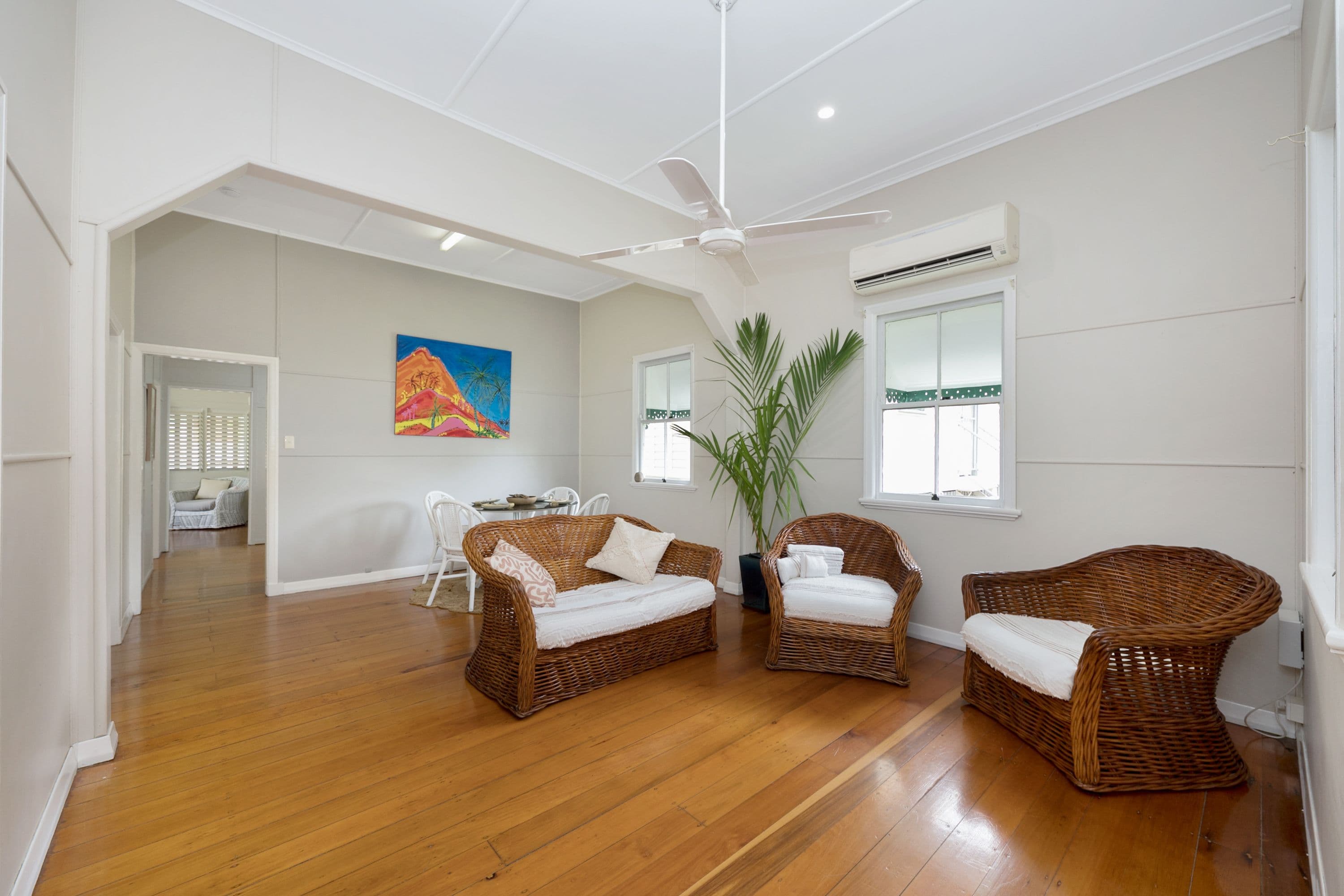 16 Railway Avenue, Railway Estate QLD 4810, Railway Estate - Thumbnail 3