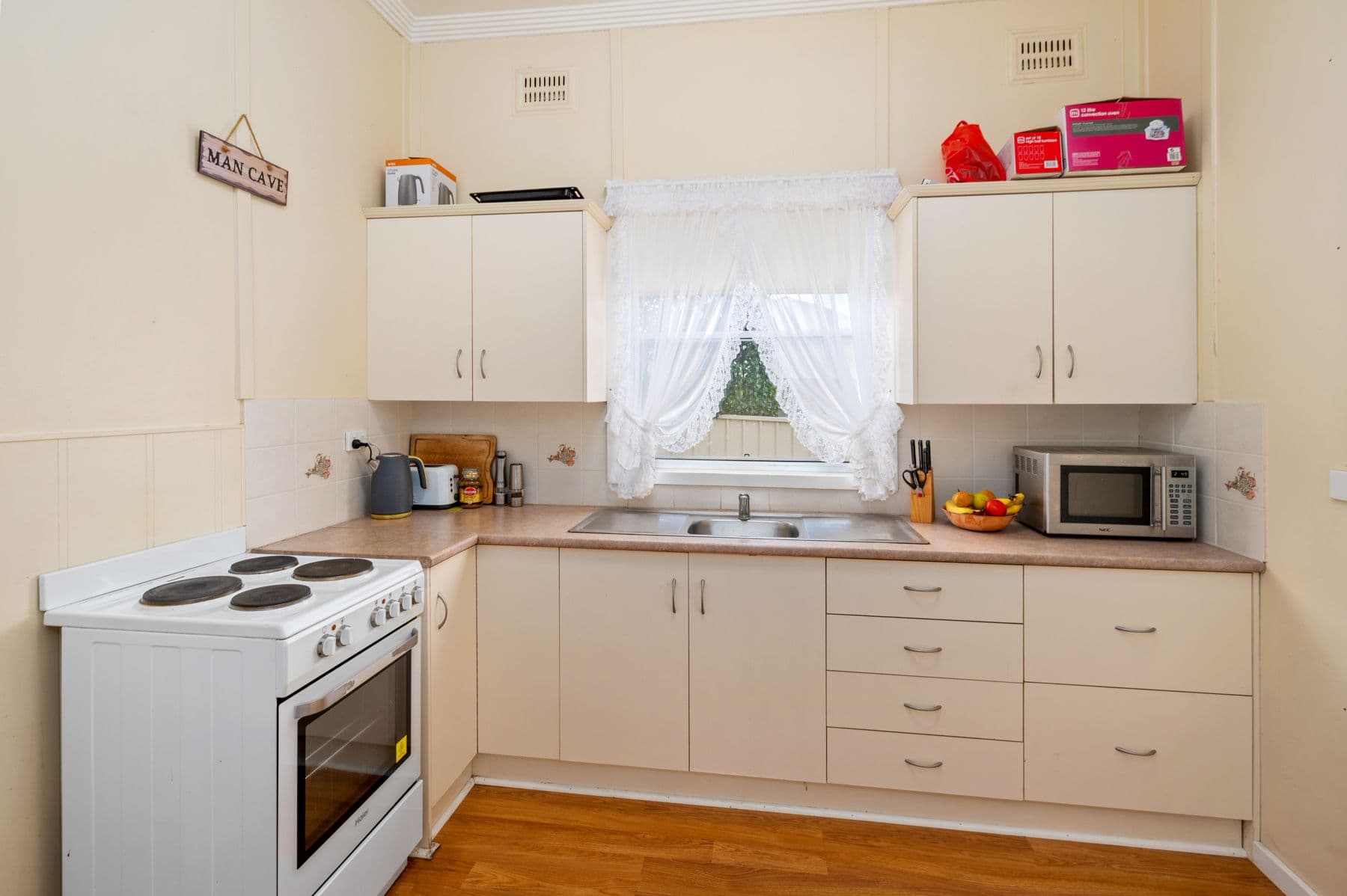 100 Hume Street, Gloucester NSW 2422, Gloucester - Thumbnail 7
