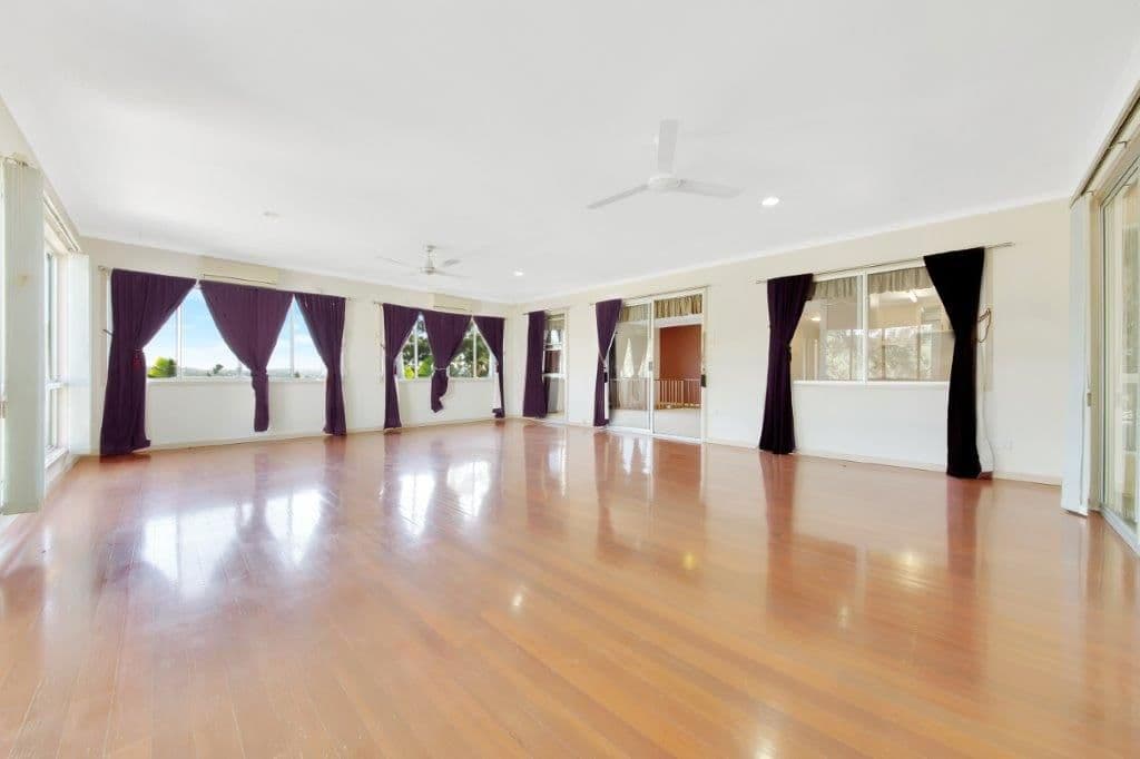 7 Lomas Street, West Gladstone QLD 4680, West Gladstone - Thumbnail 6