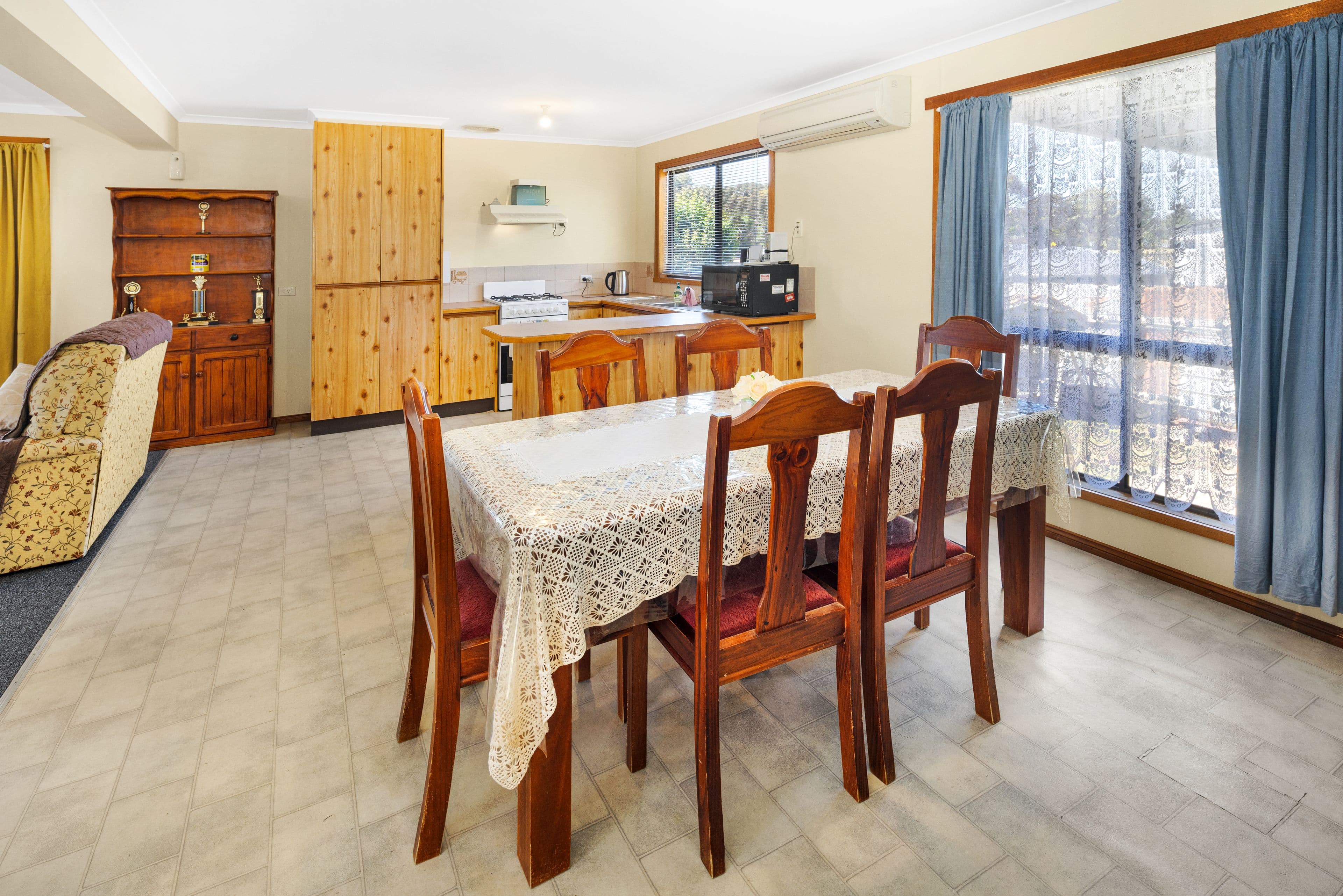 16 Burke Street, Beaufort VIC 3373, Beaufort - Thumbnail 5