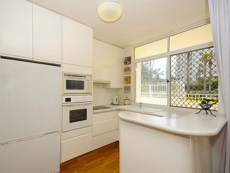 88 Old Burleigh Road, BROADBEACH QLD 4218, Broadbeach - Thumbnail 4