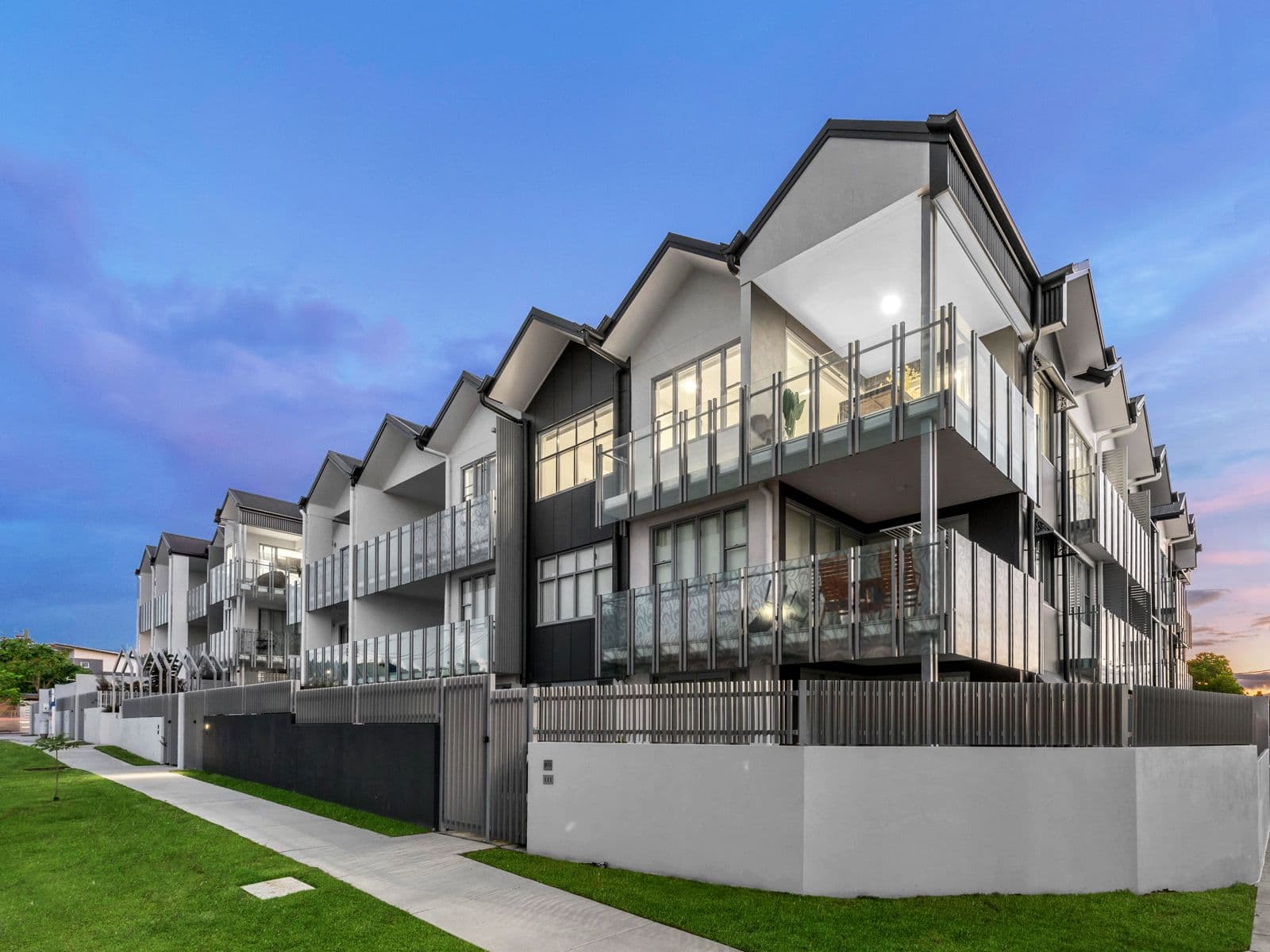 45 Shakespeare Street, Coorparoo QLD 4151, Coorparoo - Image 1