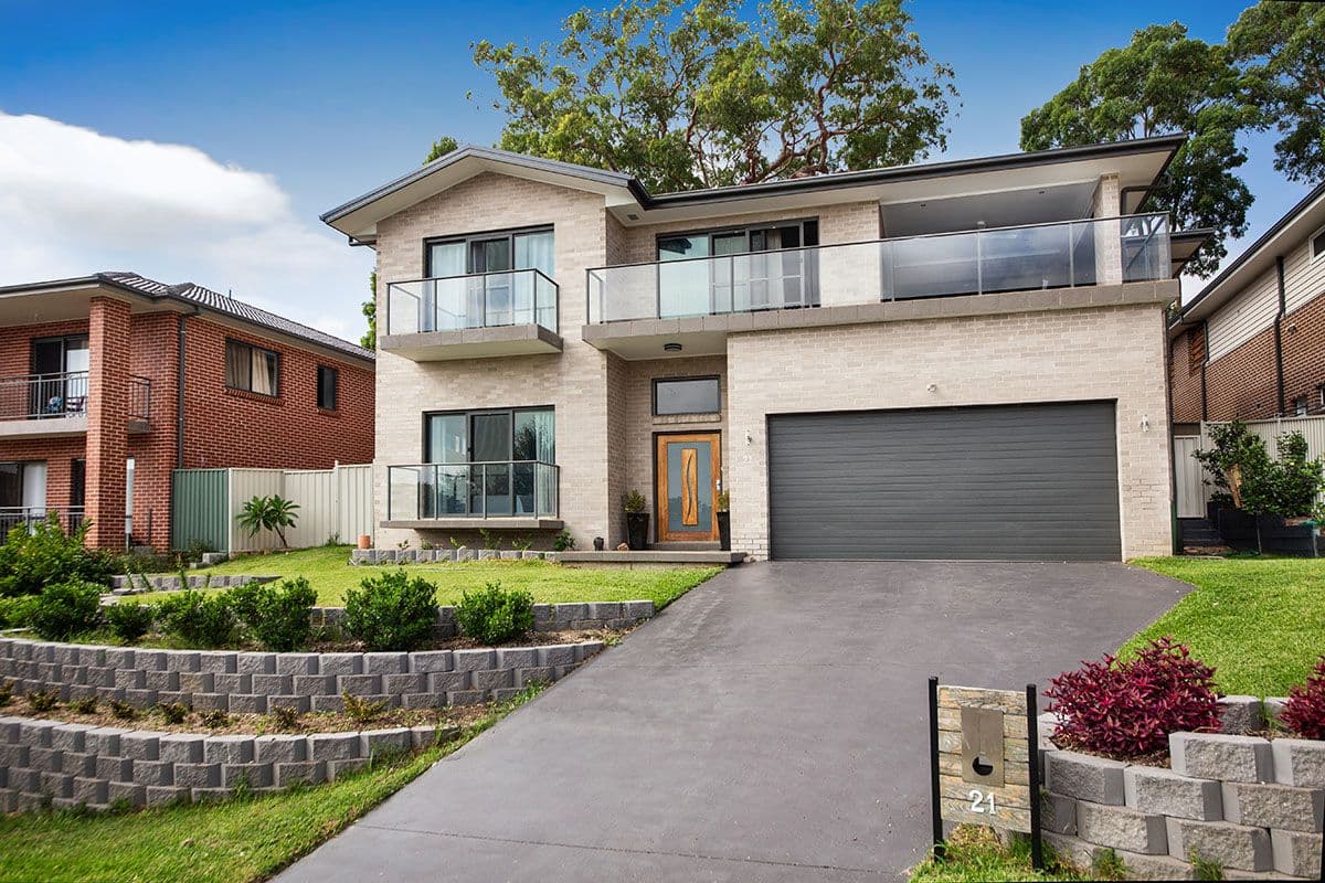 21 Monash Road, Menai - Image 1