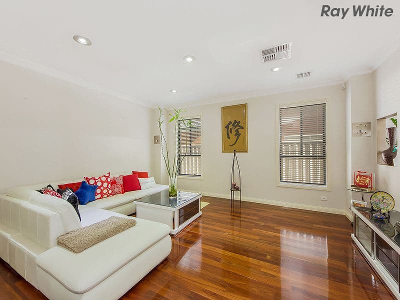7 Honeyeater Terrace, Cairnlea VIC 3023, Cairnlea - Thumbnail 2