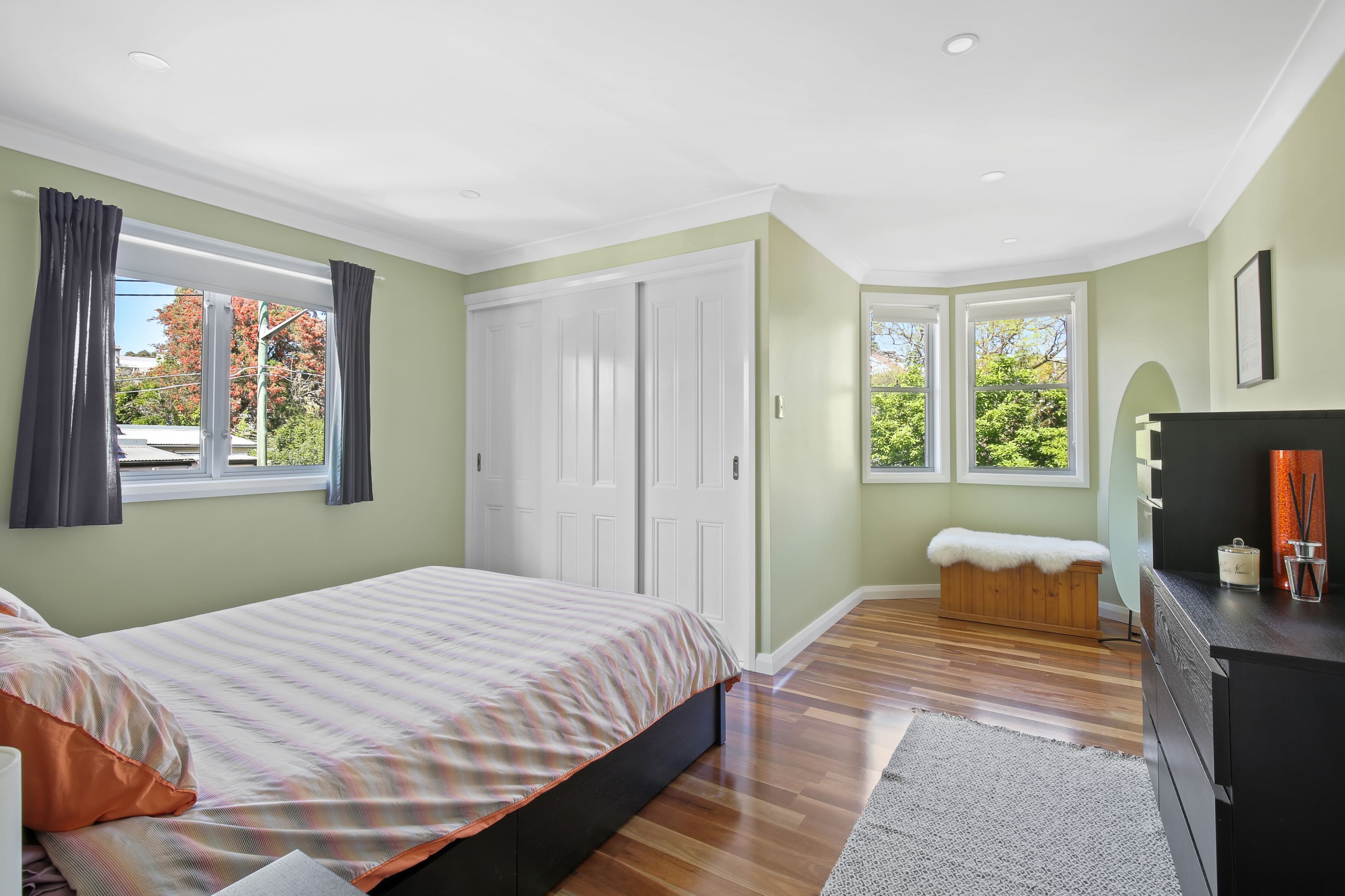 14 Phillip Street, Newtown - Thumbnail 5