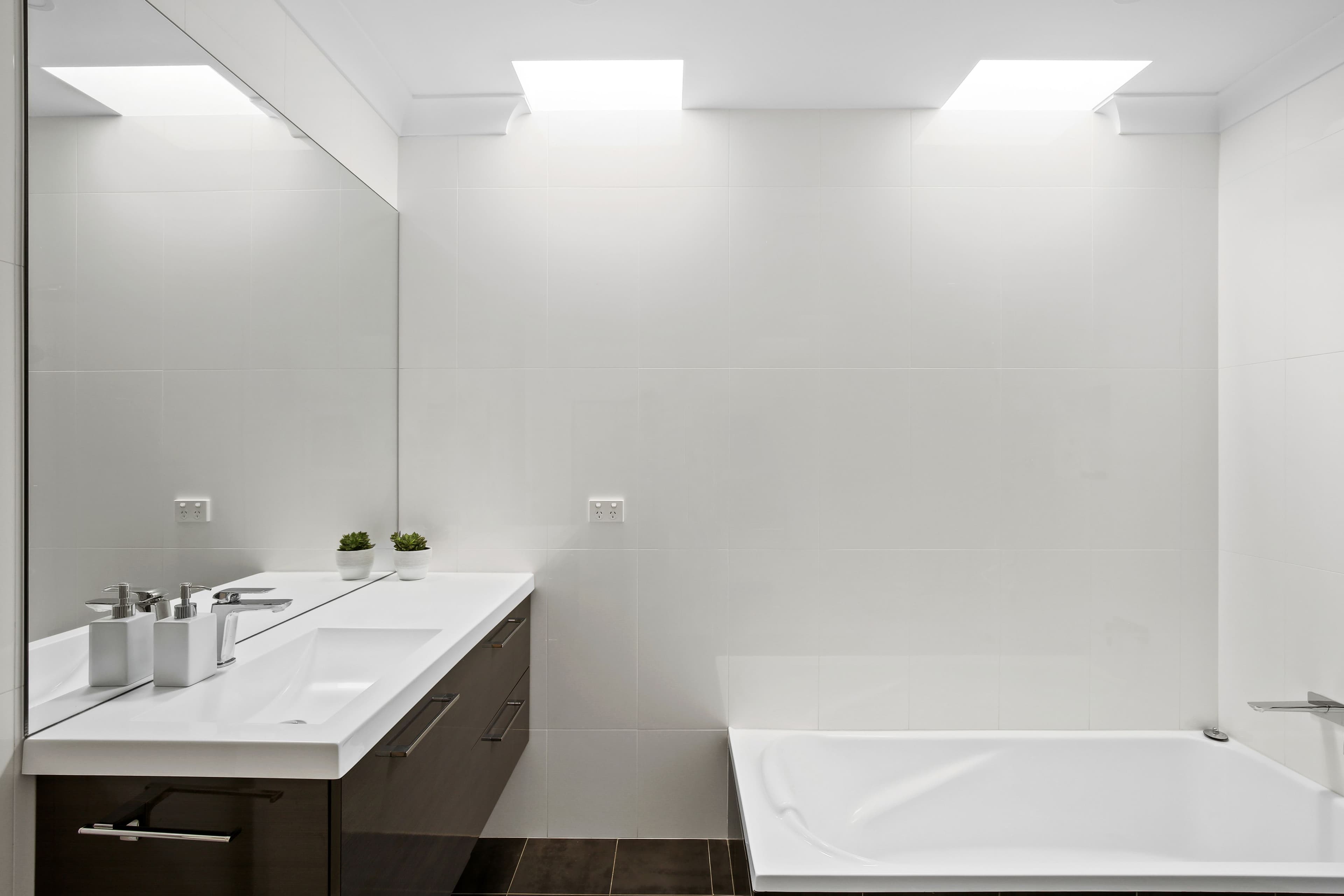 14 Phillip Street, Newtown - Thumbnail 7