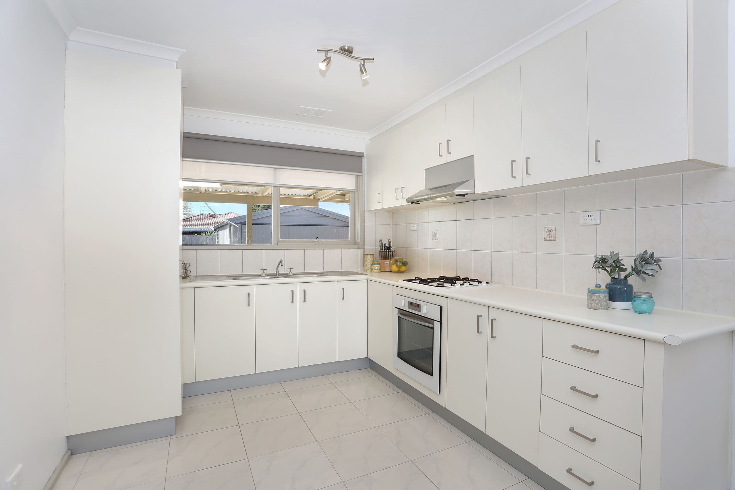 10 Hendersons Road, Epping VIC 3076, Epping - Thumbnail 4