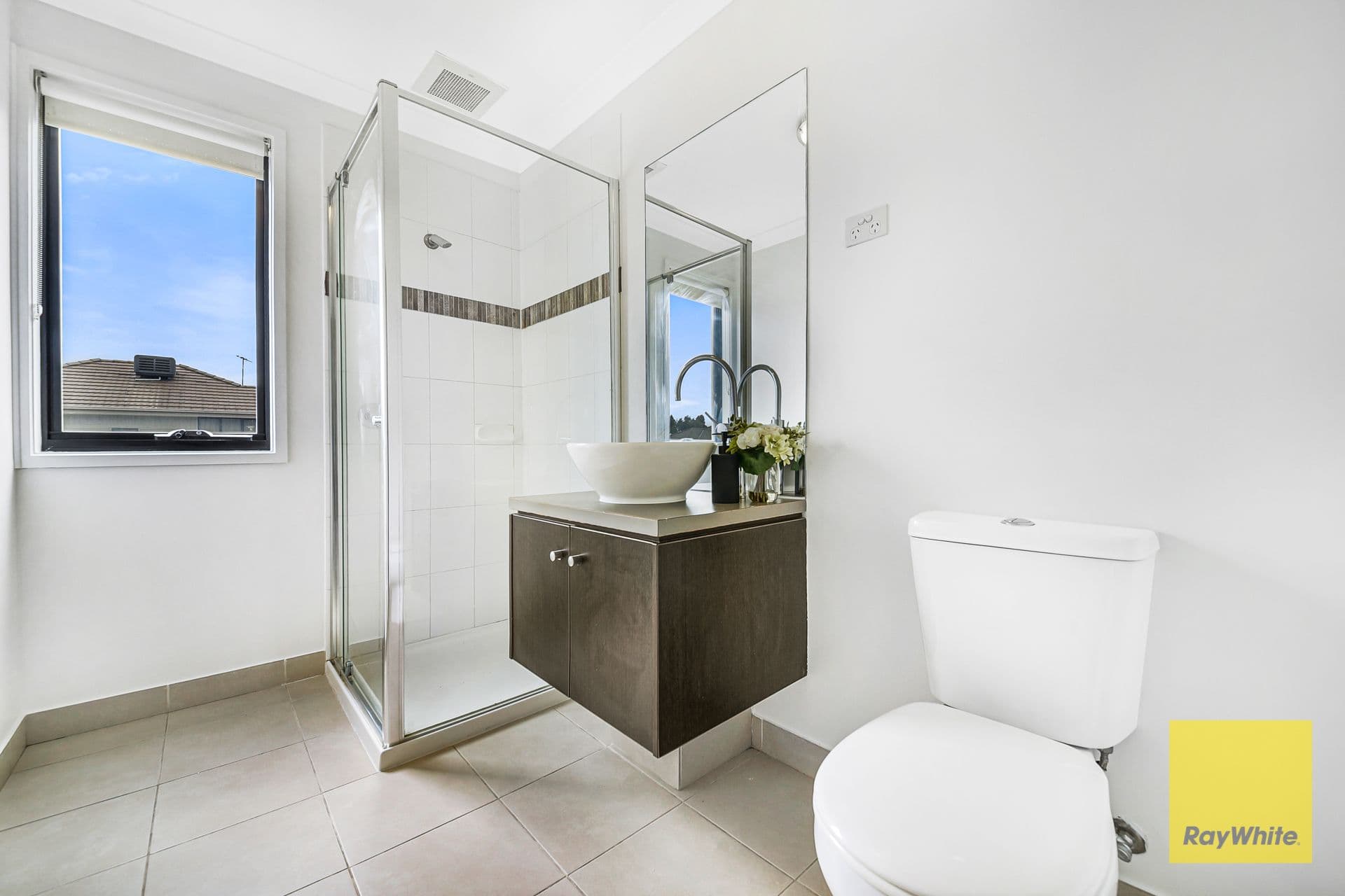 32 Everitt Street, Dandenong VIC 3175, Dandenong - Thumbnail 8