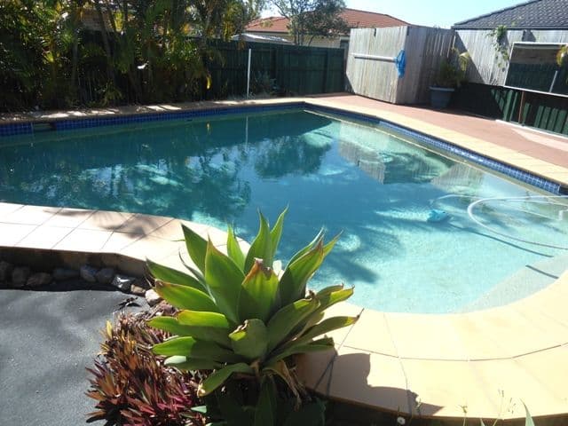7 Queenscliff Court, Sandstone Point QLD 4511, Sandstone Point - Thumbnail 2