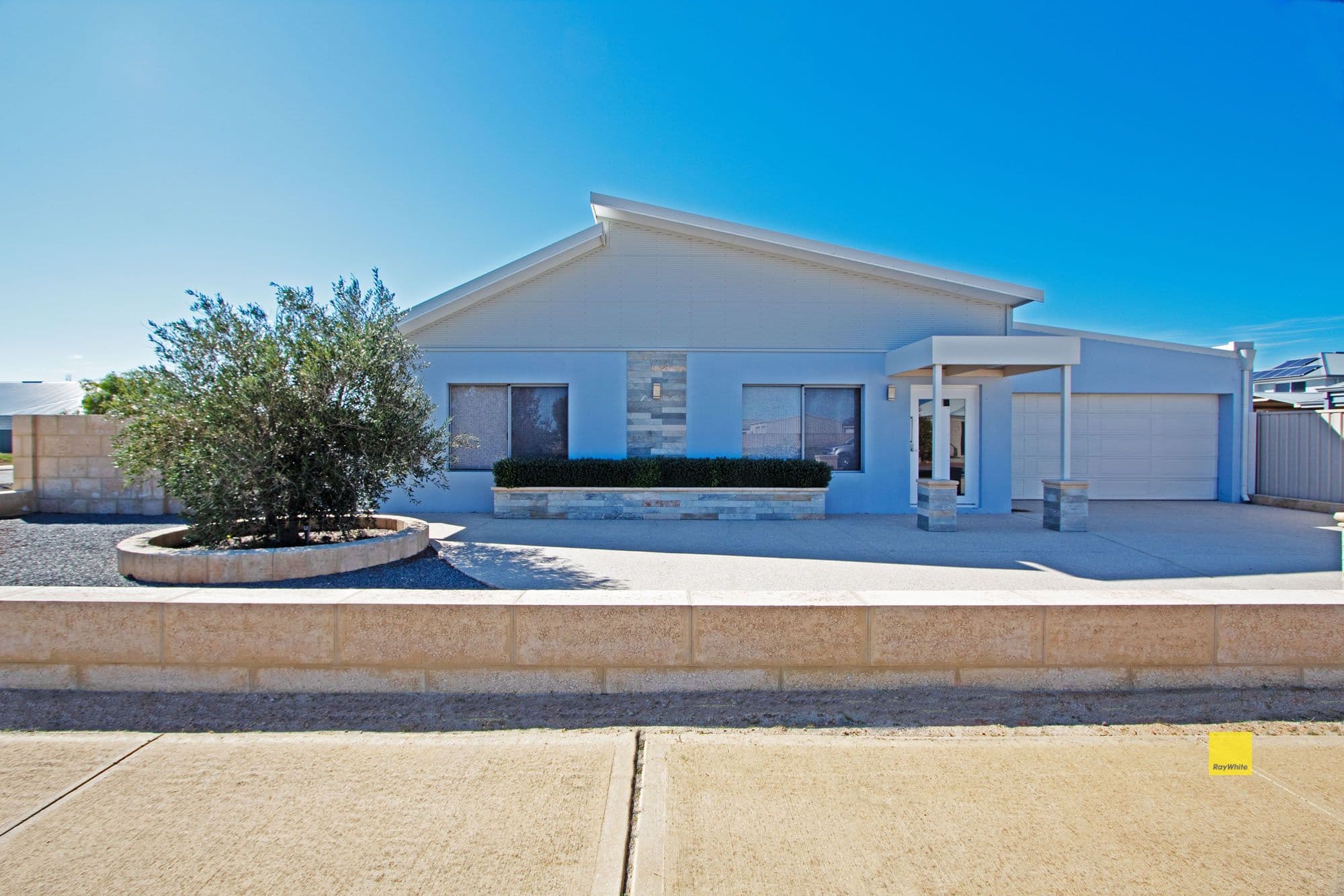 11 Hamelin Avenue, Jurien Bay WA 6516, Jurien Bay - Thumbnail 6