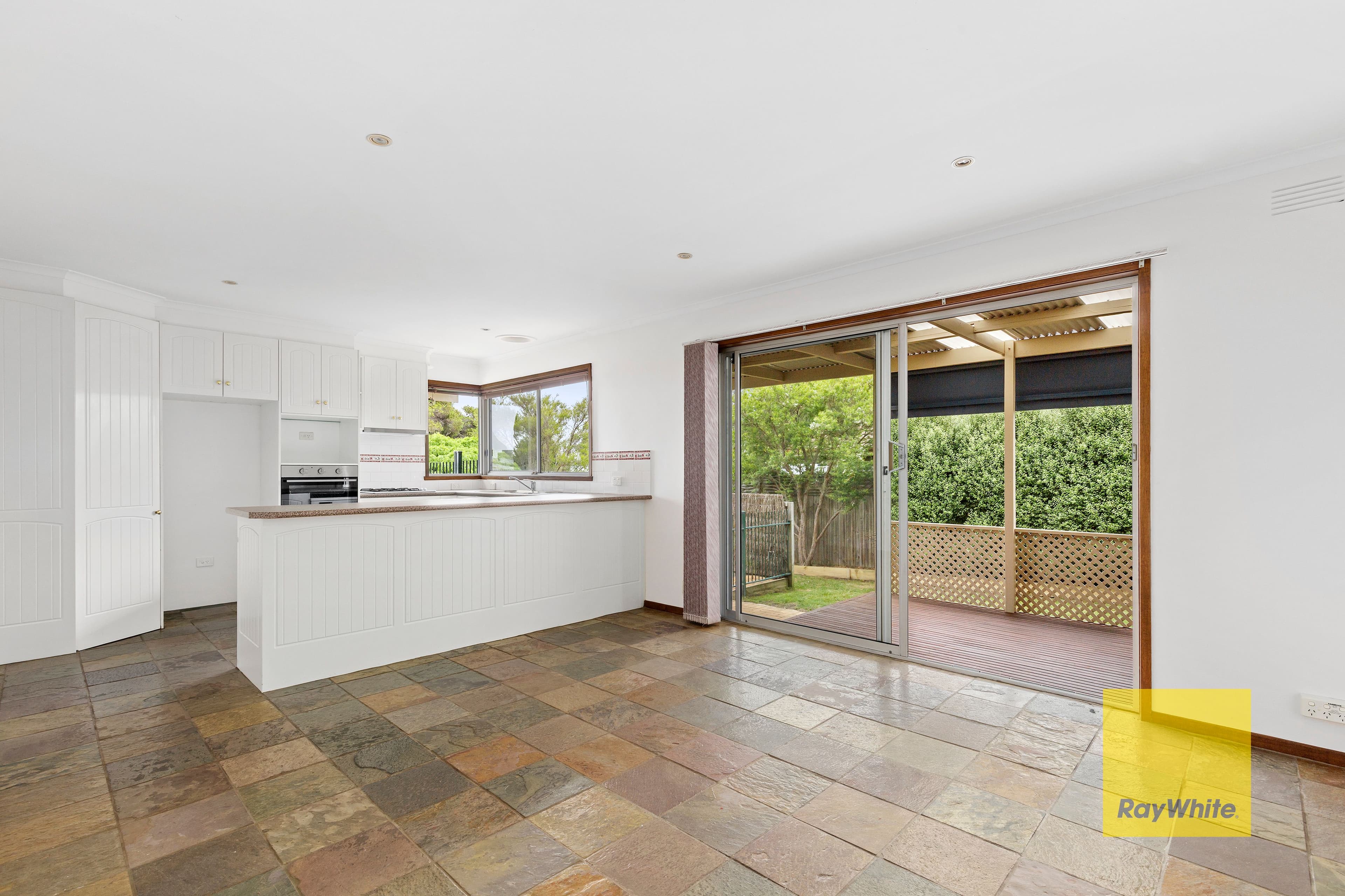 10 Allambie Street, Leopold VIC 3224, Leopold - Thumbnail 6