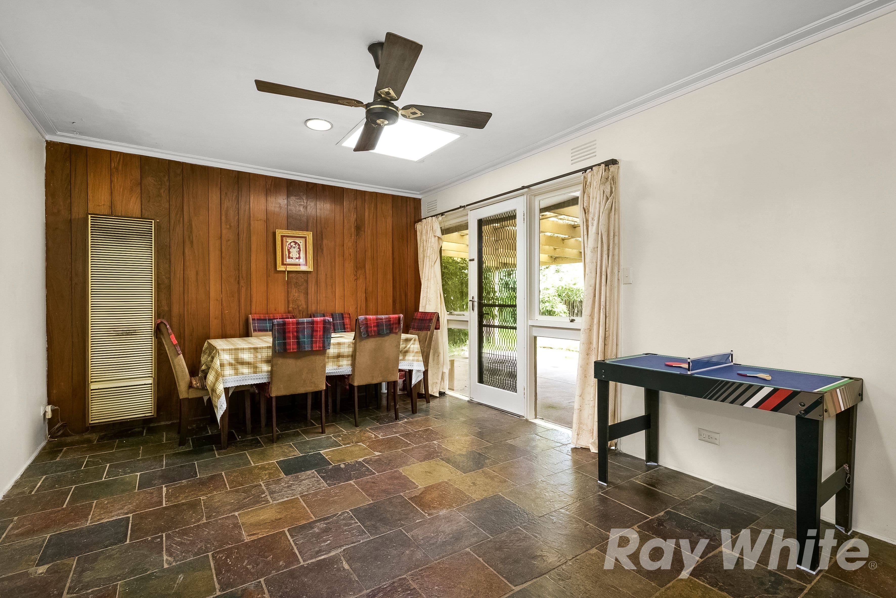 5 Brighton Street, Glen Waverley VIC 3150, Glen Waverley - Thumbnail 4