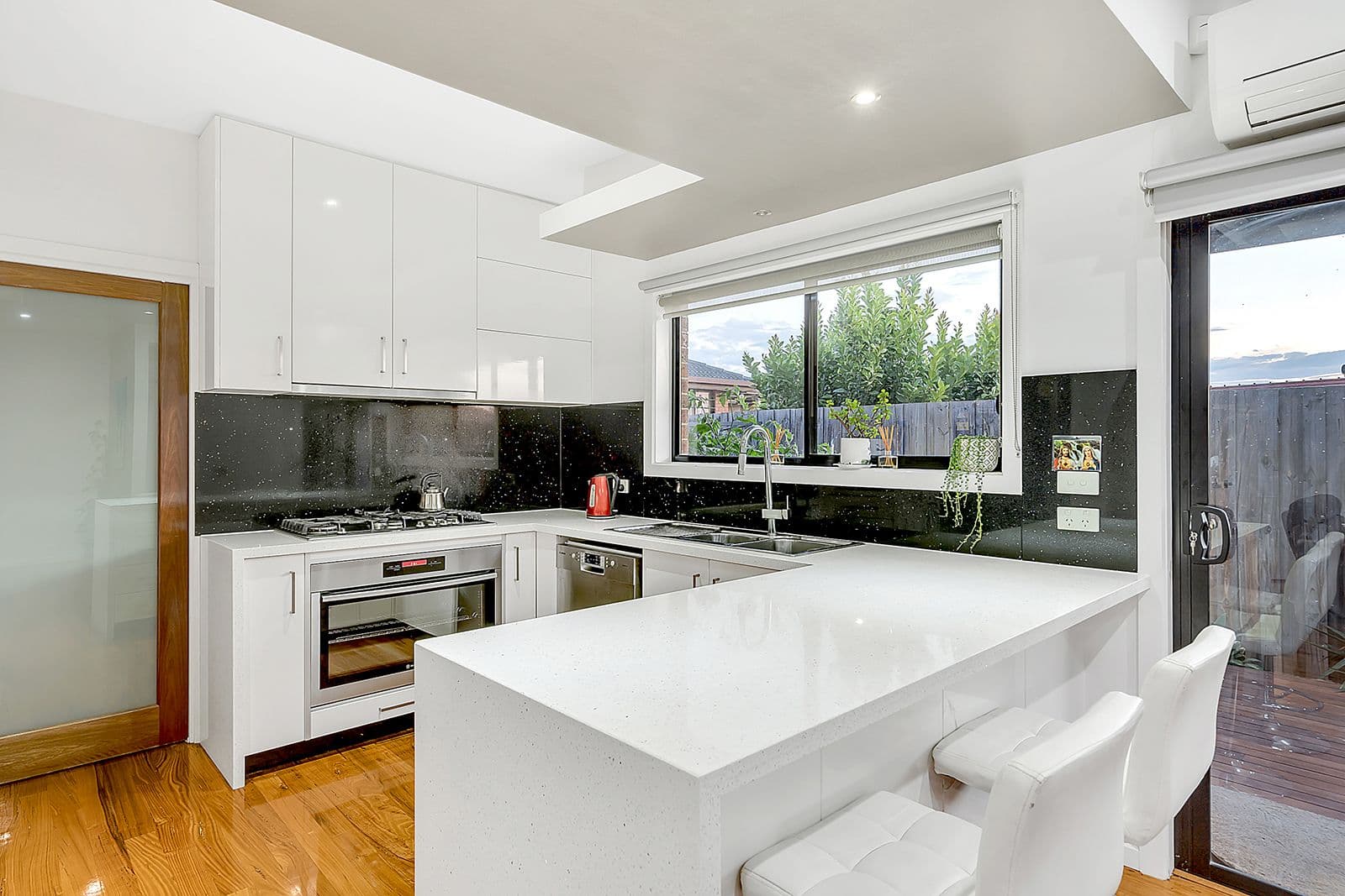 52A Ashleigh Crescent, Meadow Heights VIC 3048, Meadow Heights - Thumbnail 5