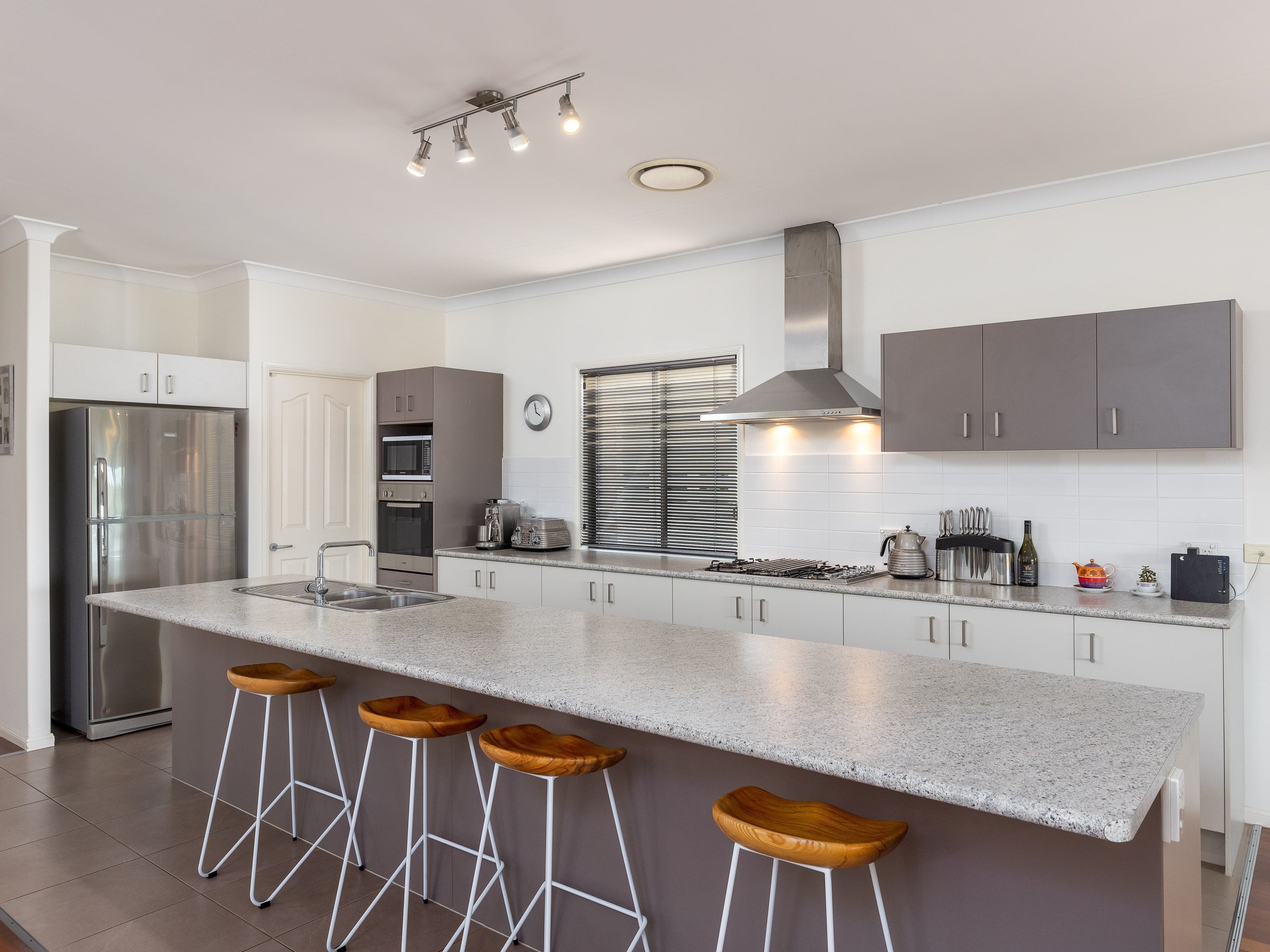 94 Copperfield Street, Geebung QLD 4034, Geebung - Thumbnail 4
