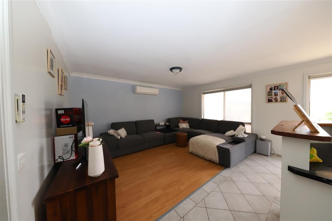 47 Booral Avenue, Tumut NSW 2720, Tumut - Thumbnail 2