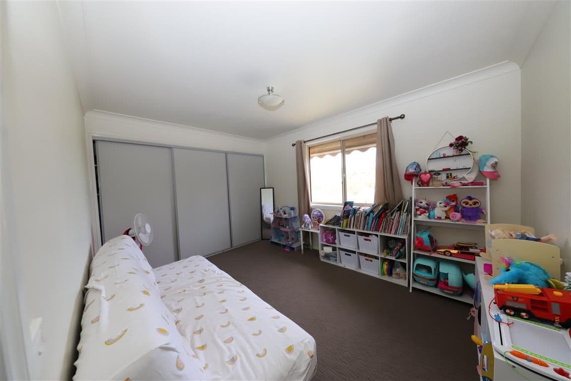 47 Booral Avenue, Tumut NSW 2720, Tumut - Thumbnail 7