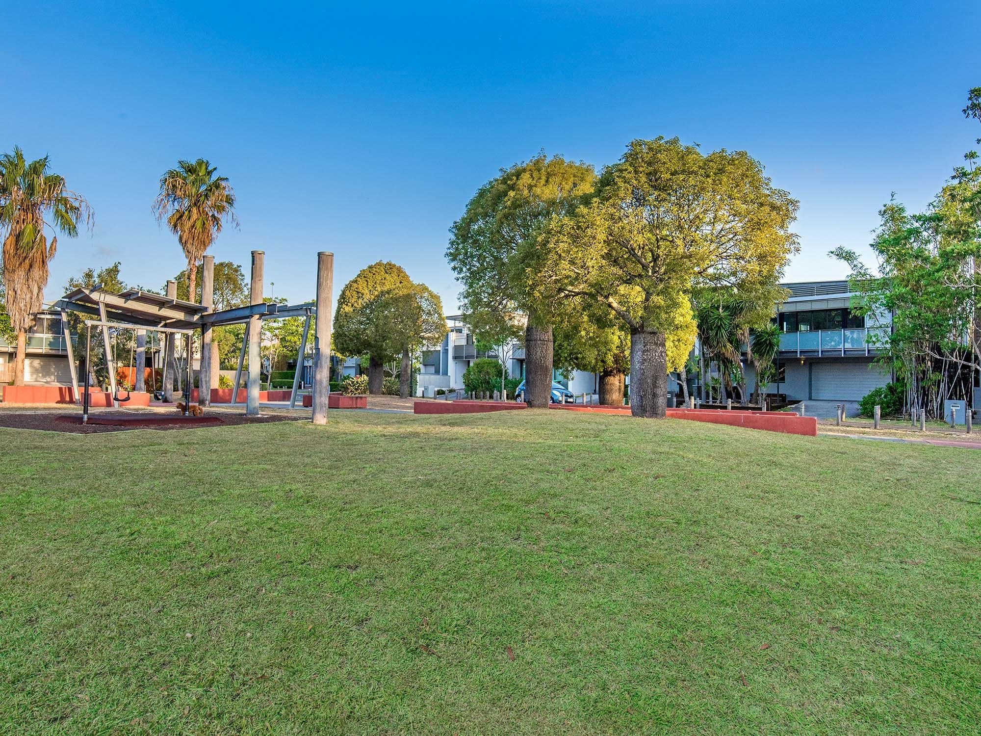 5 Dock Lane, Bulimba QLD 4171, Bulimba - Thumbnail 2