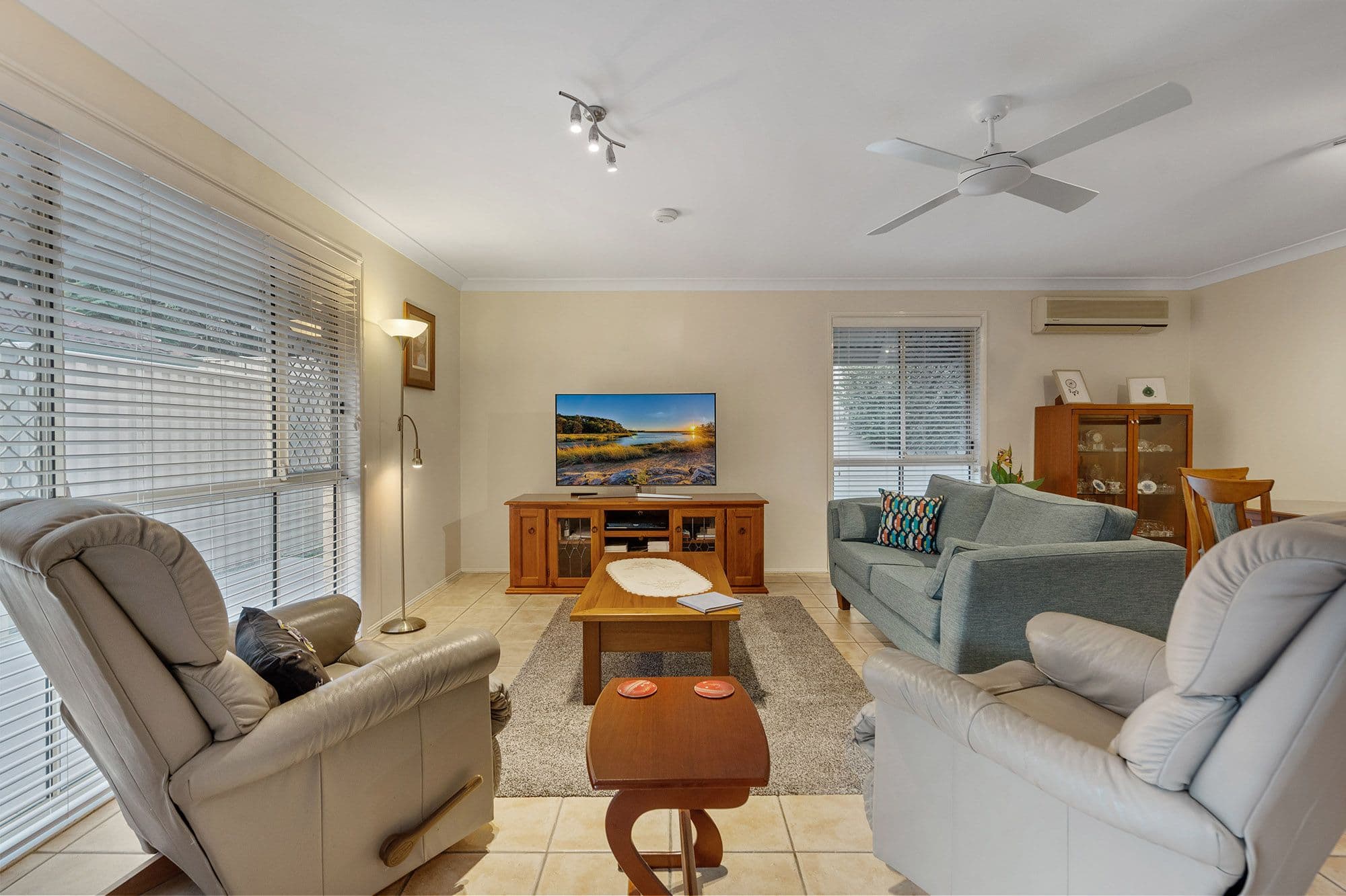 4 Minilya Court, Shailer Park QLD 4128, Shailer Park - Thumbnail 3