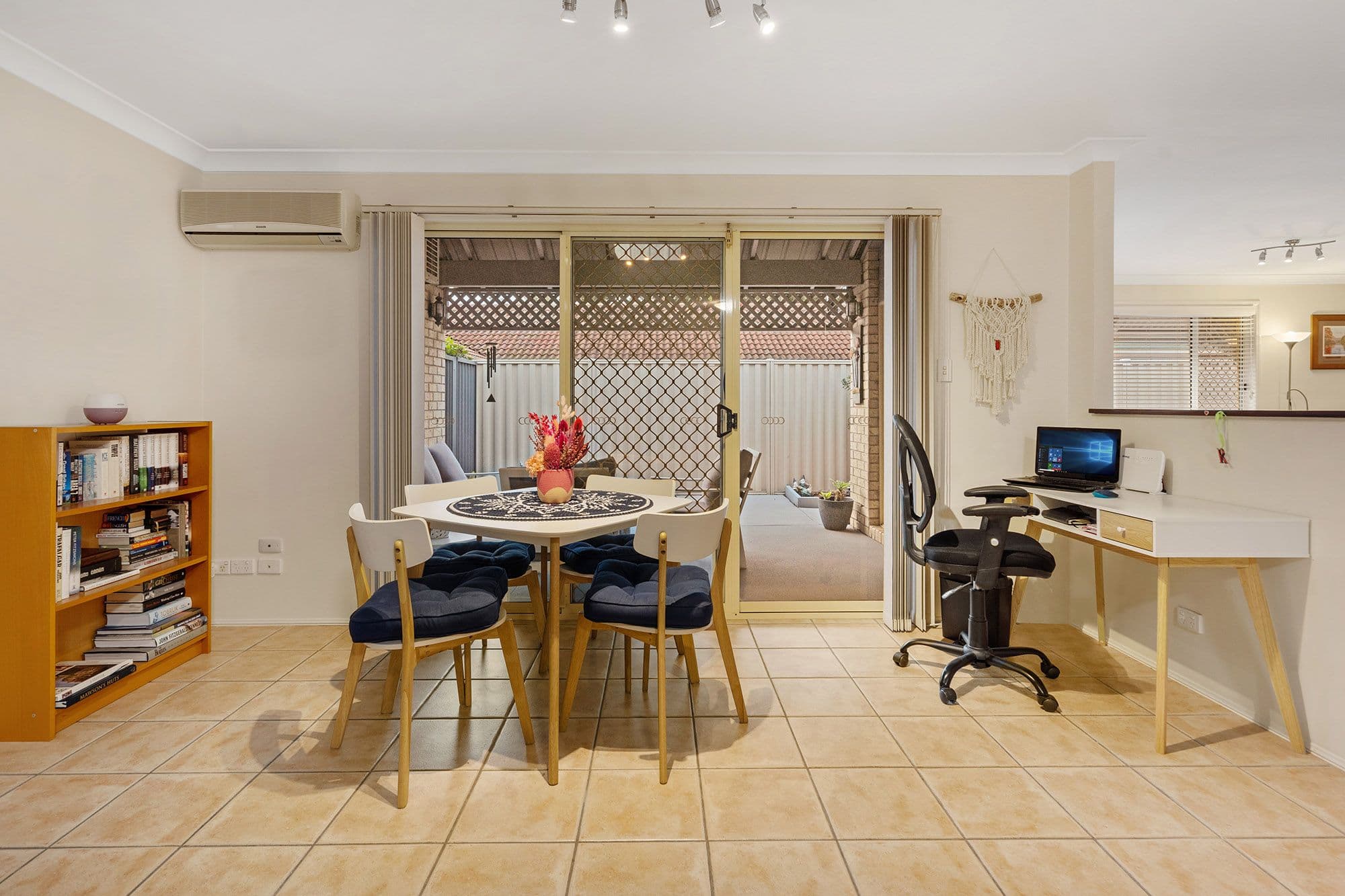 4 Minilya Court, Shailer Park QLD 4128, Shailer Park - Thumbnail 7