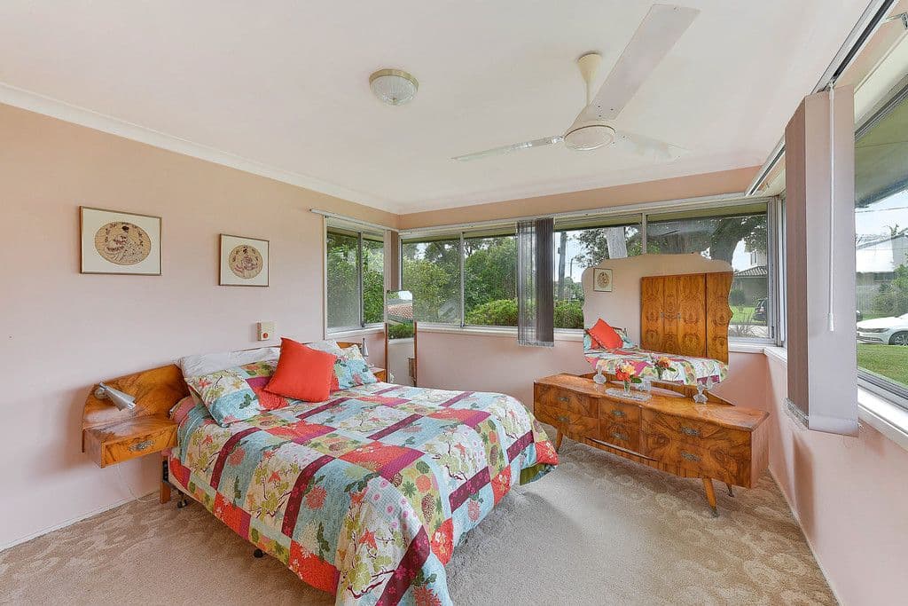 29 Elouera Road, Westleigh - Thumbnail 7