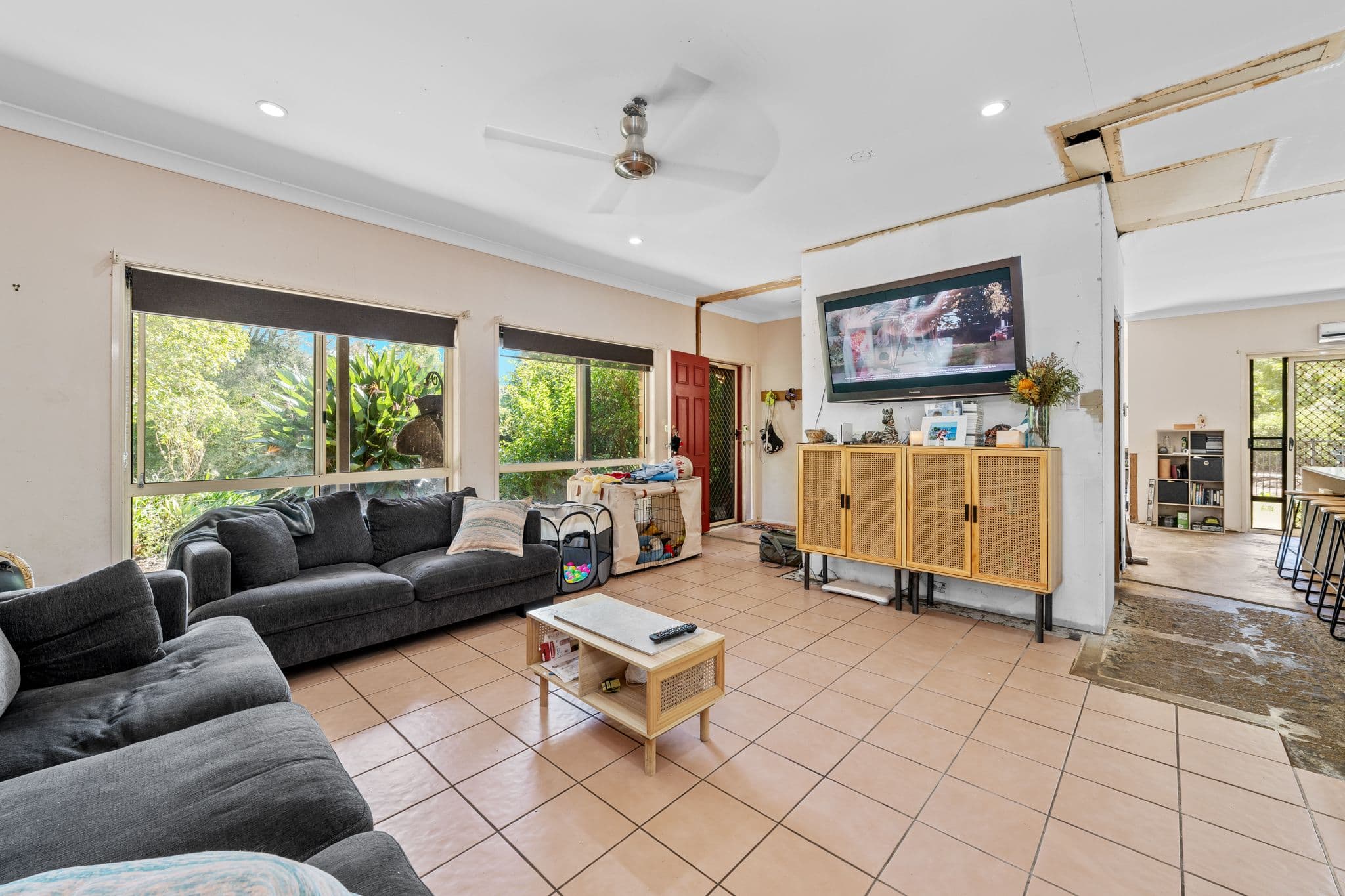 69 Crest Hill Drive, Wongawallan QLD 4210, Wongawallan - Thumbnail 8