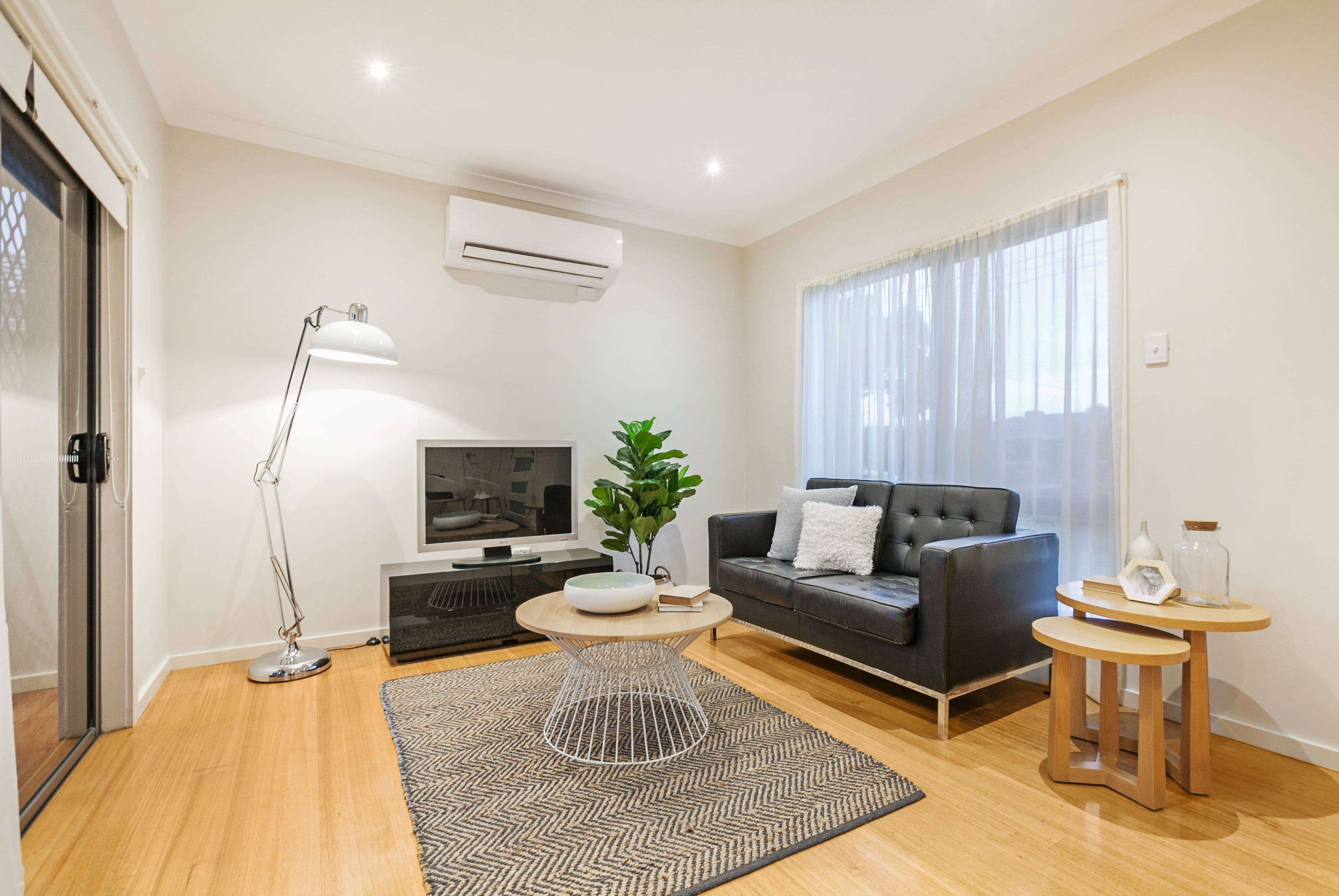 91 Darebin Boulevard, Reservoir VIC 3073, Reservoir - Thumbnail 2