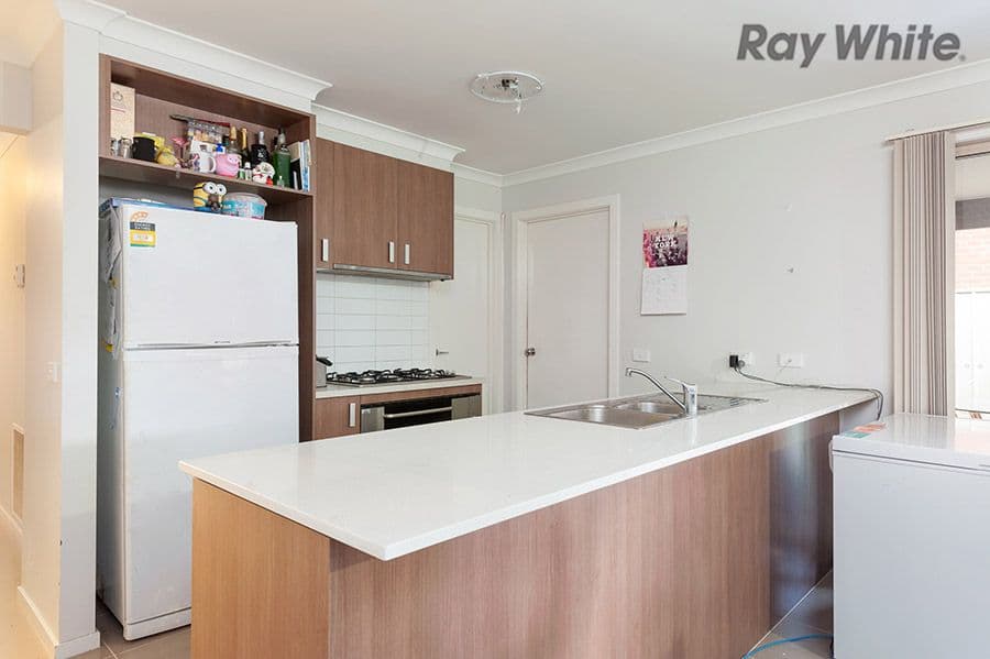 29 Kilmore Street, Brookfield VIC 3338, Brookfield - Thumbnail 2