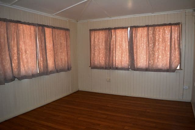 22 Coronation Drive, Blackall QLD 4472, Blackall - Thumbnail 4
