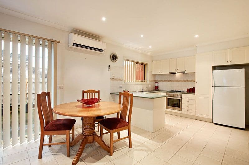 12-13 Aberdeen Street, RESERVOIR VIC 3073, Reservoir - Thumbnail 2